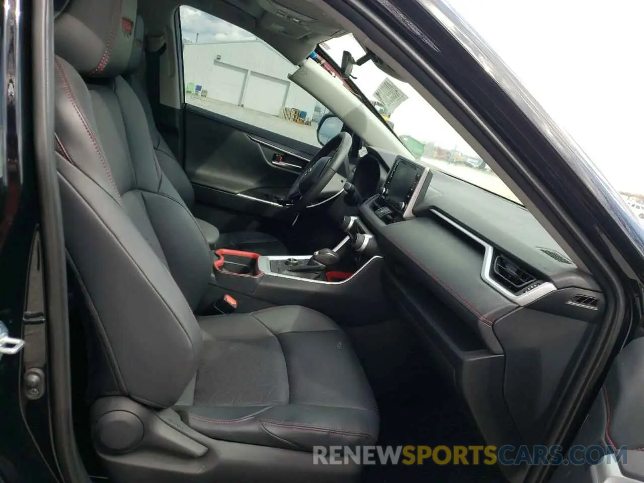 5 fotografías del automóvil dañado 2T3J1RFV1LC088776 TOYOTA RAV4 2020