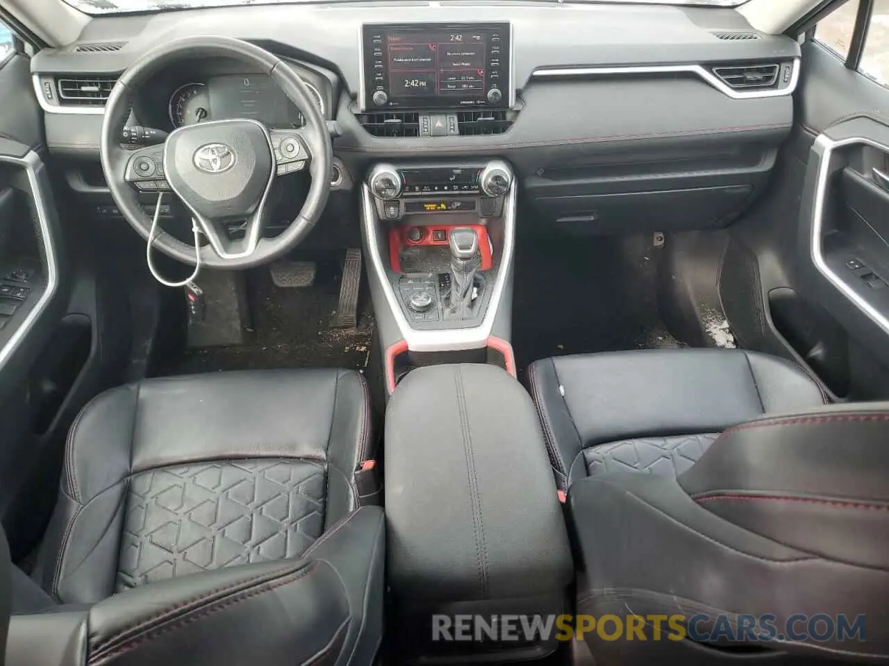 8 fotografías del automóvil dañado 2T3J1RFV3LC061742 TOYOTA RAV4 2020