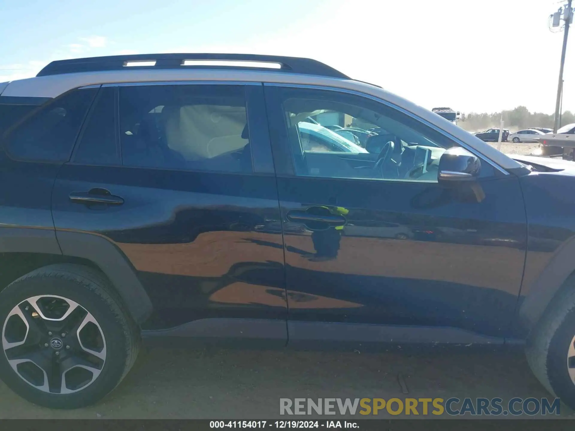 13 fotografías del automóvil dañado 2T3J1RFV4LC106722 TOYOTA RAV4 2020