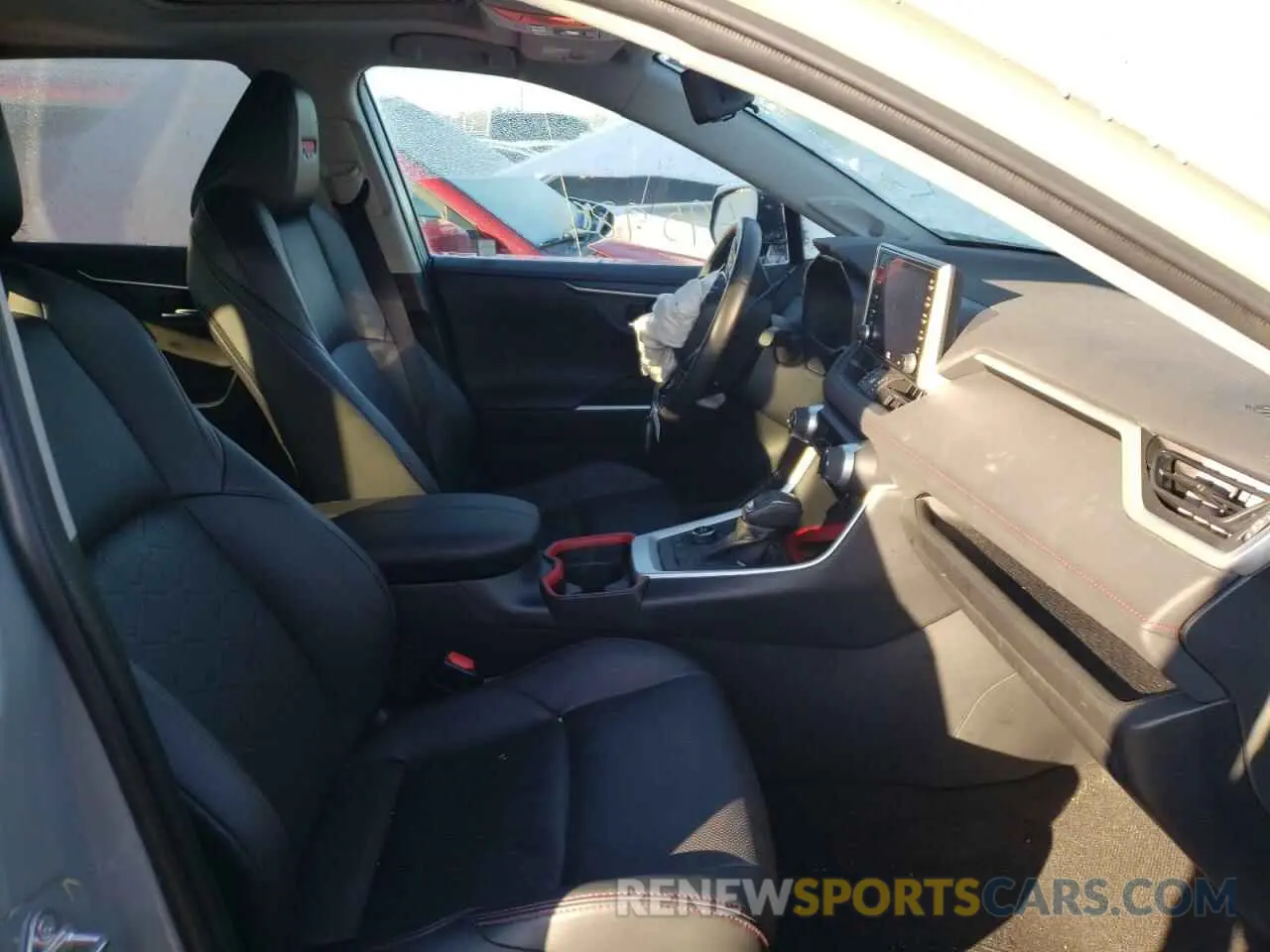 5 fotografías del automóvil dañado 2T3J1RFV5LC071222 TOYOTA RAV4 2020