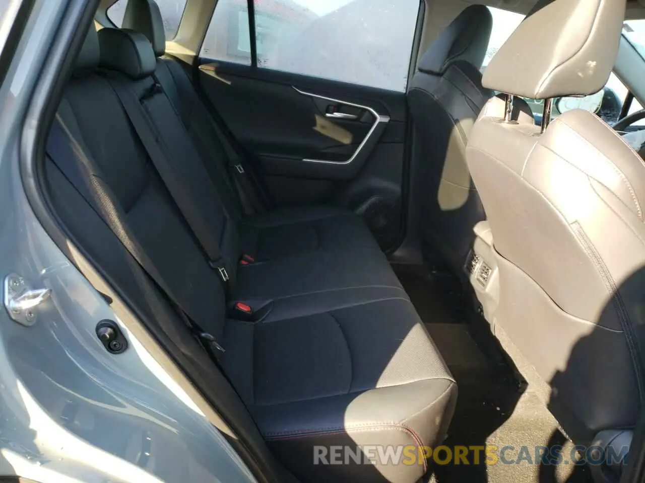 6 fotografías del automóvil dañado 2T3J1RFV5LC071222 TOYOTA RAV4 2020