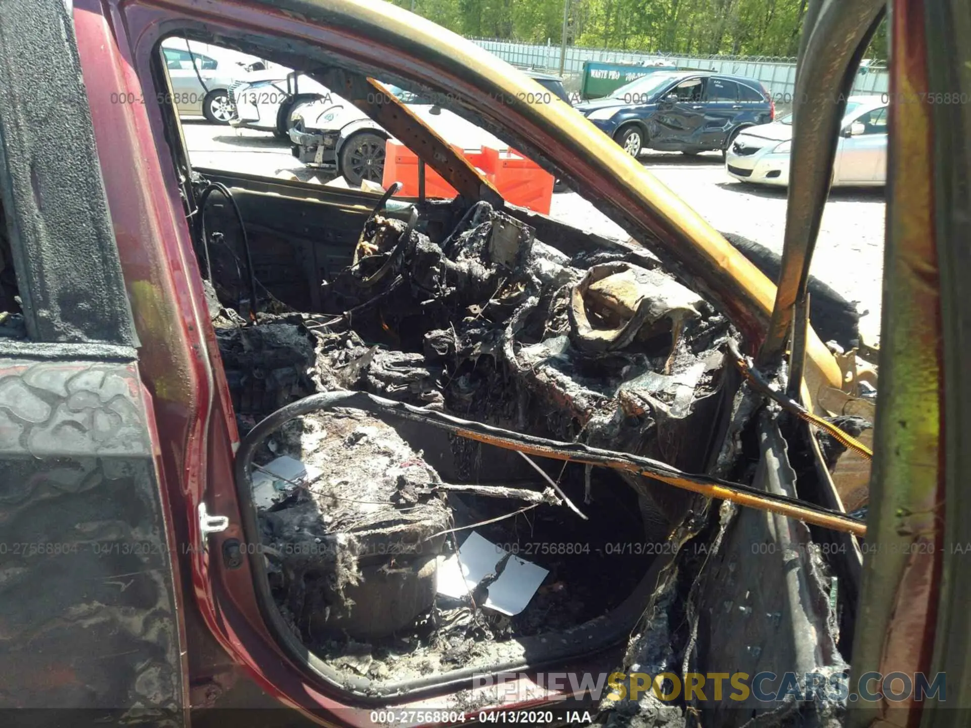 5 fotografías del automóvil dañado 2T3J1RFV5LC074086 TOYOTA RAV4 2020