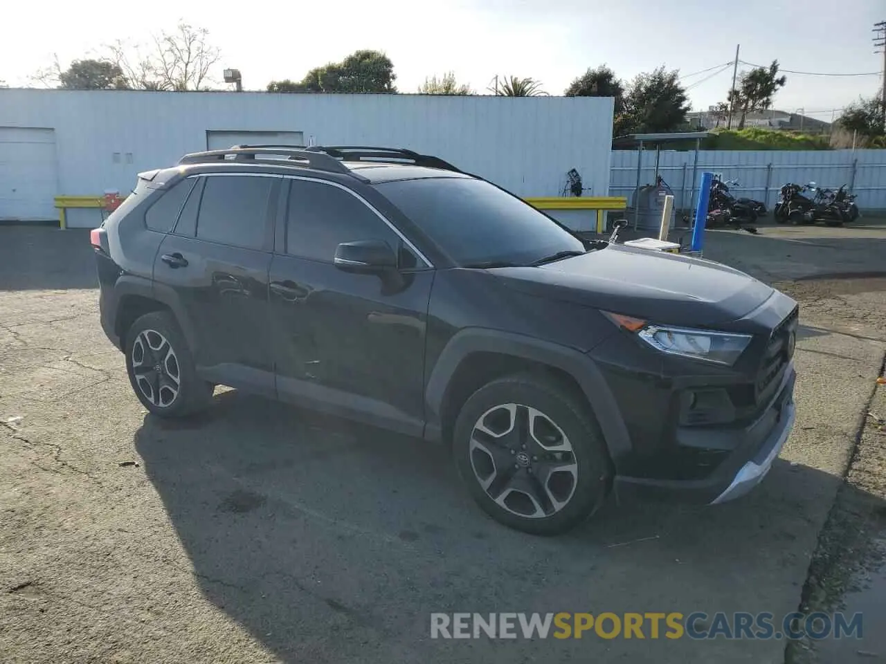 4 fotografías del automóvil dañado 2T3J1RFV9LC100088 TOYOTA RAV4 2020