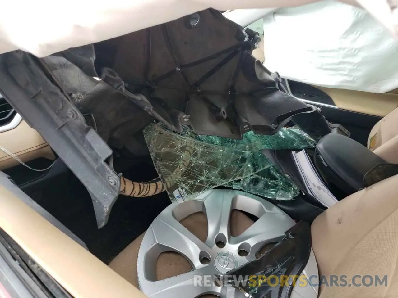 8 fotografías del automóvil dañado 2T3K1RFV0LC058415 TOYOTA RAV4 2020