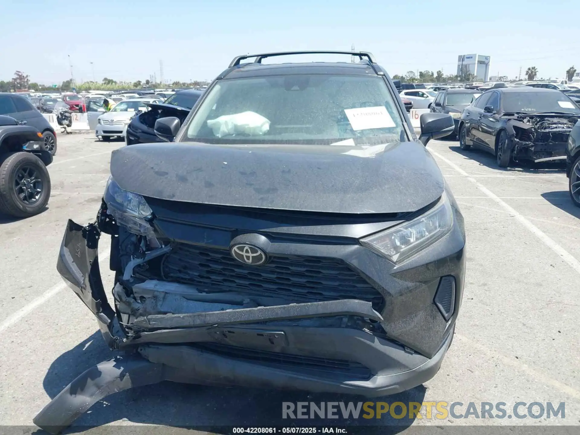 12 fotografías del automóvil dañado 2T3K1RFV0LW064469 TOYOTA RAV4 2020