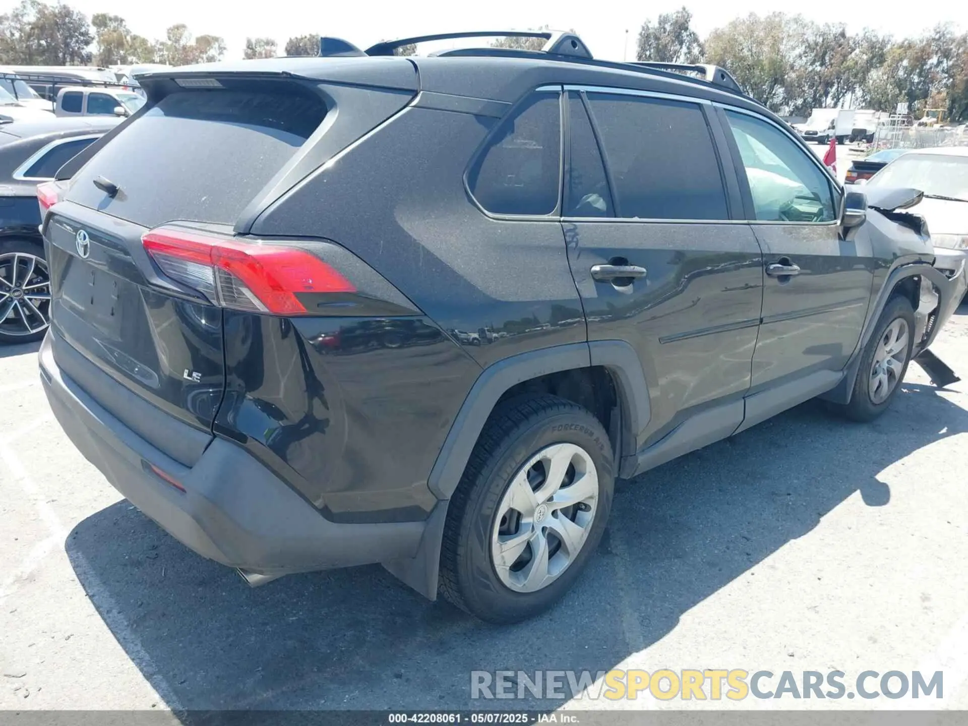 4 fotografías del automóvil dañado 2T3K1RFV0LW064469 TOYOTA RAV4 2020