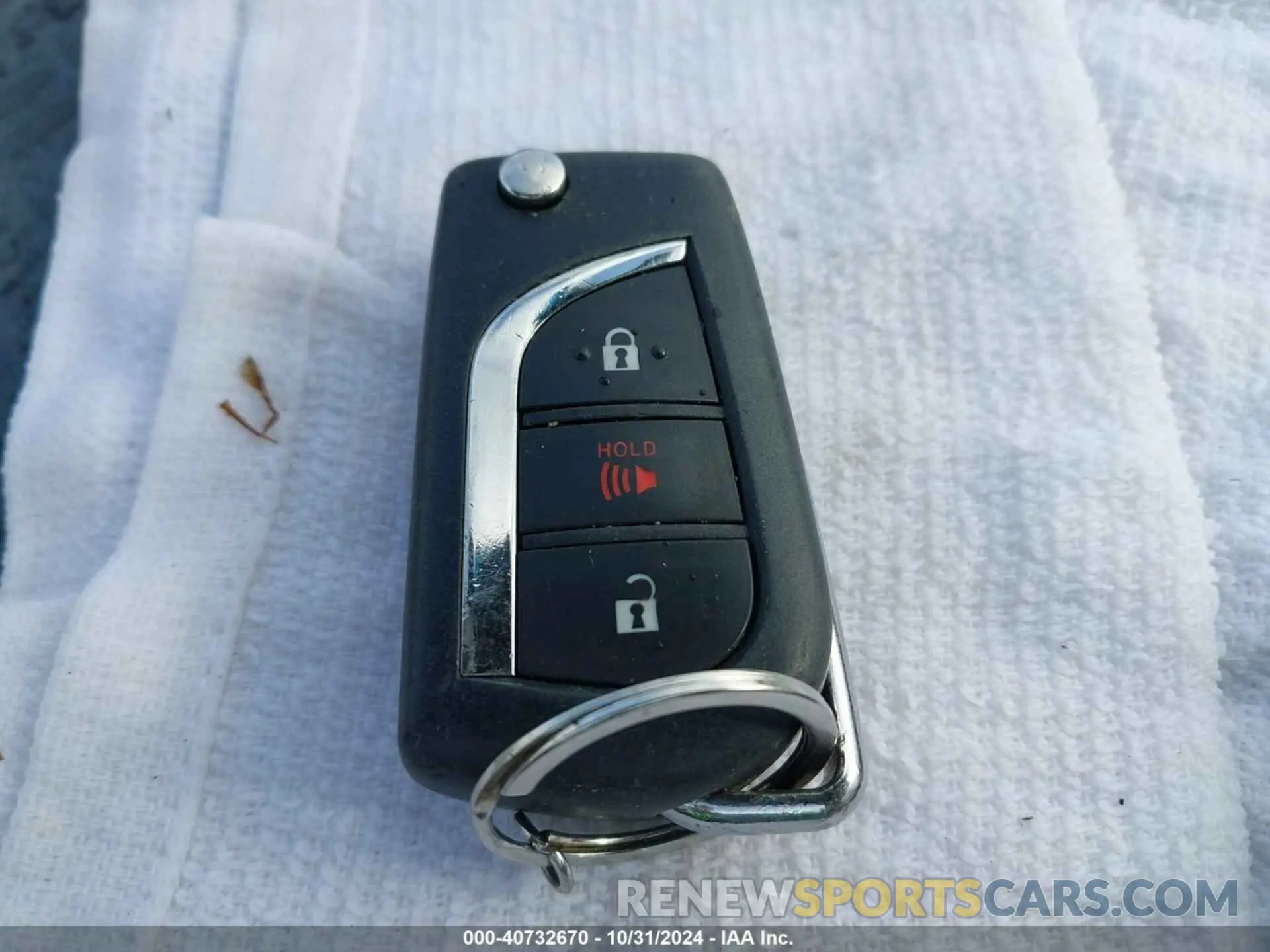 11 fotografías del automóvil dañado 2T3K1RFV1LC050128 TOYOTA RAV4 2020