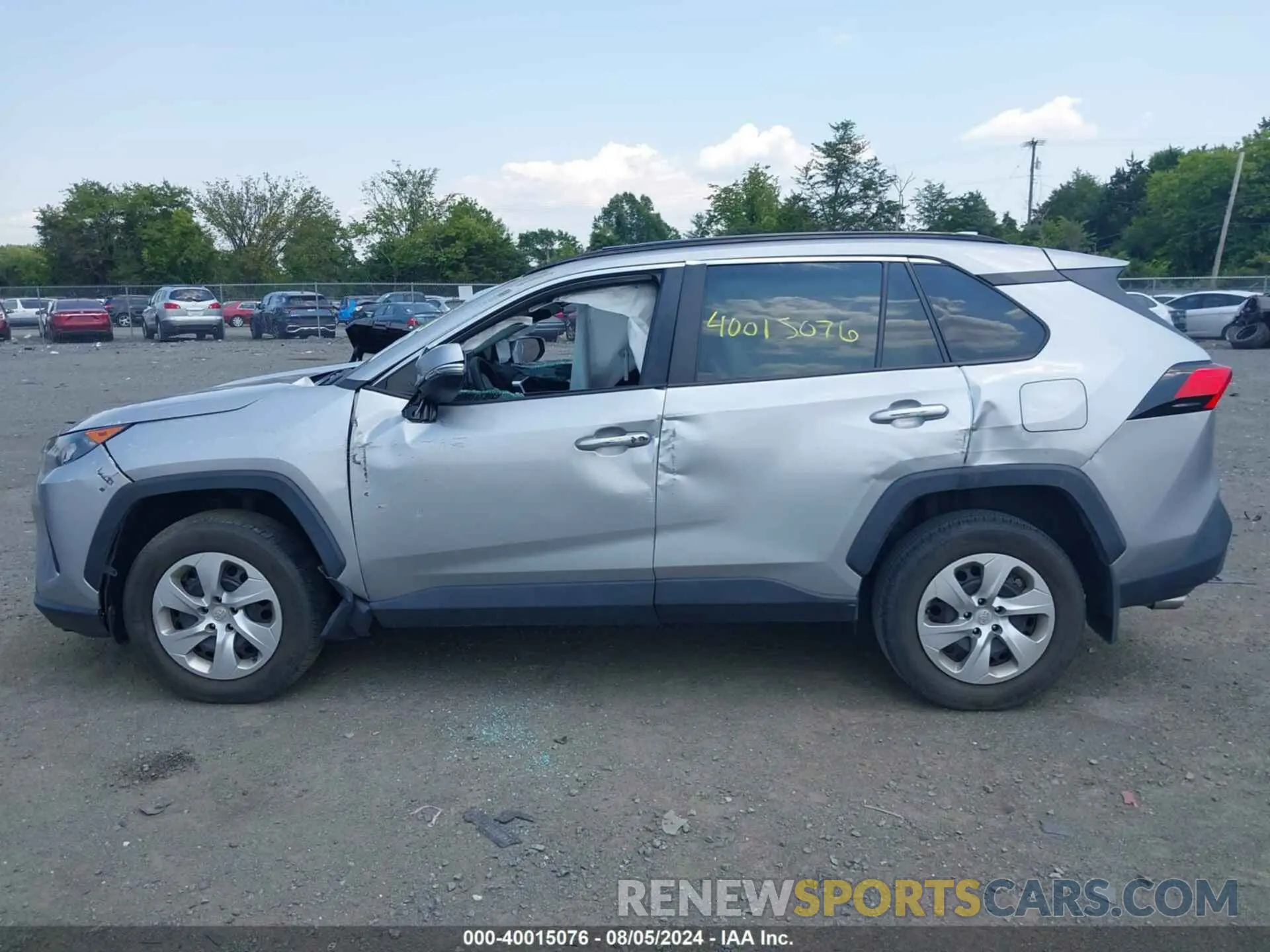 14 fotografías del automóvil dañado 2T3K1RFV3LW097658 TOYOTA RAV4 2020
