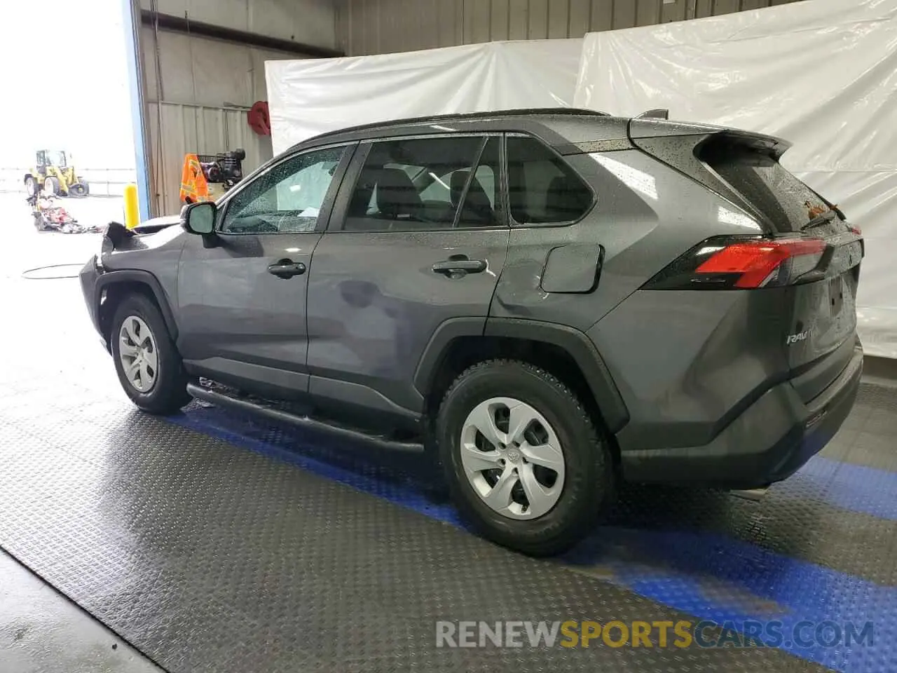 2 fotografías del automóvil dañado 2T3K1RFV7LC057763 TOYOTA RAV4 2020