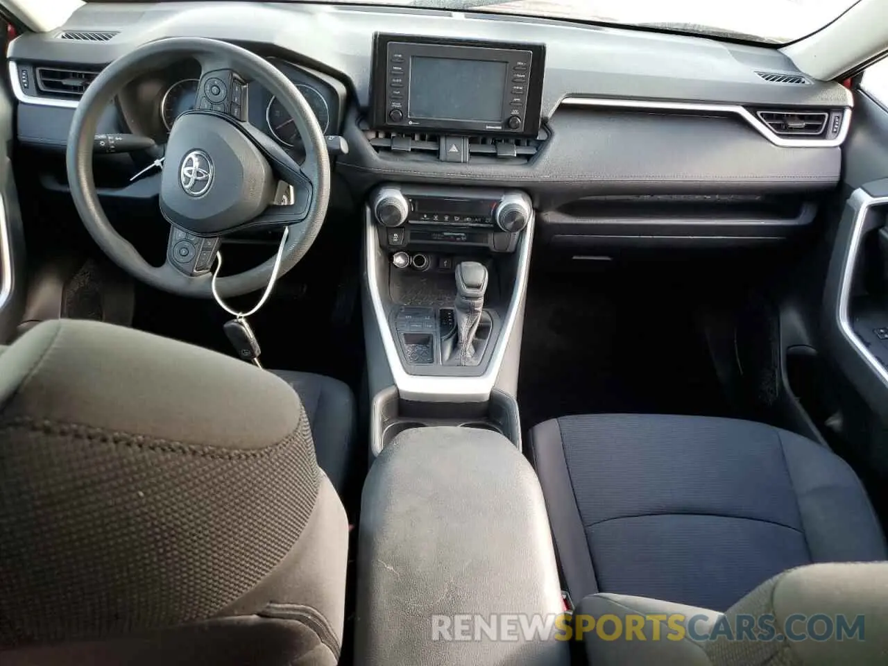 8 fotografías del automóvil dañado 2T3K1RFVXLC050435 TOYOTA RAV4 2020