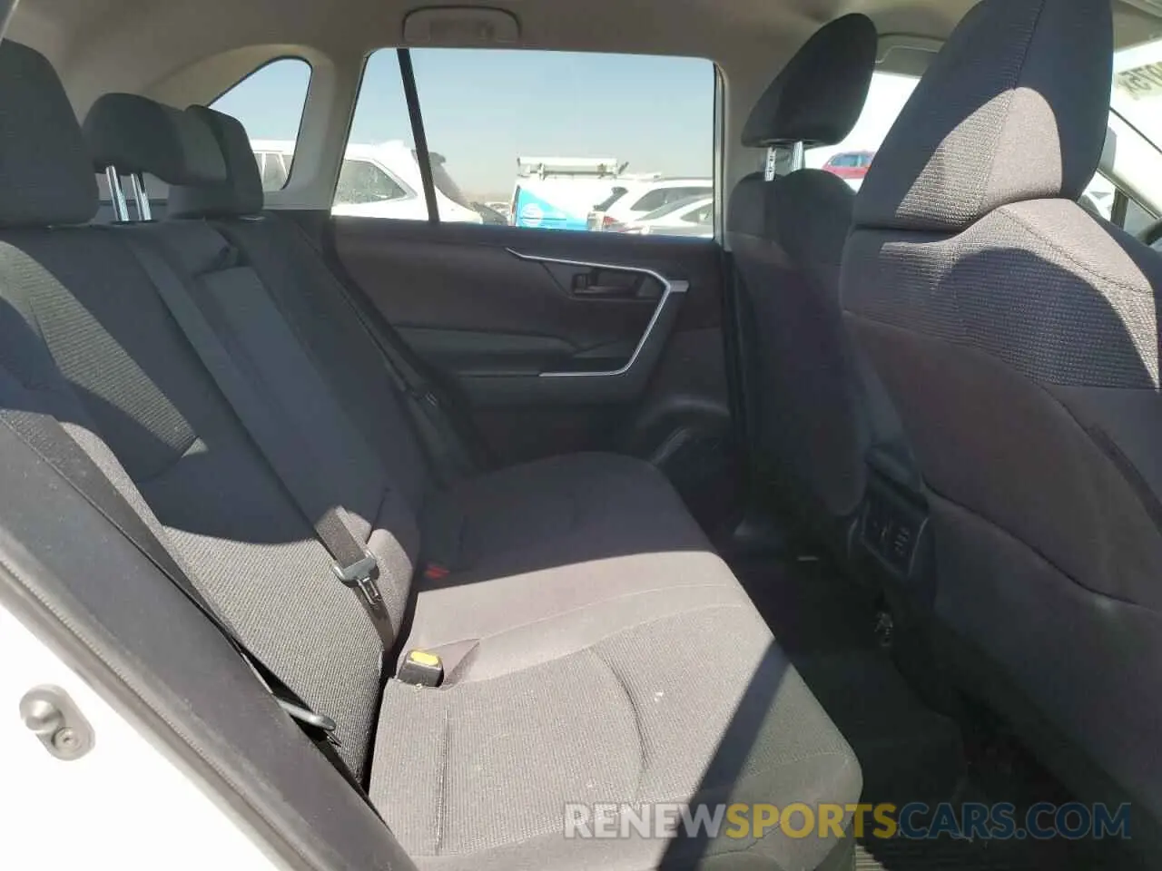 10 fotografías del automóvil dañado 2T3MWRFV2LW065097 TOYOTA RAV4 2020