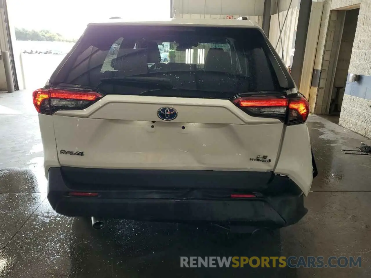 6 fotografías del automóvil dañado 2T3MWRFV7LW055892 TOYOTA RAV4 2020