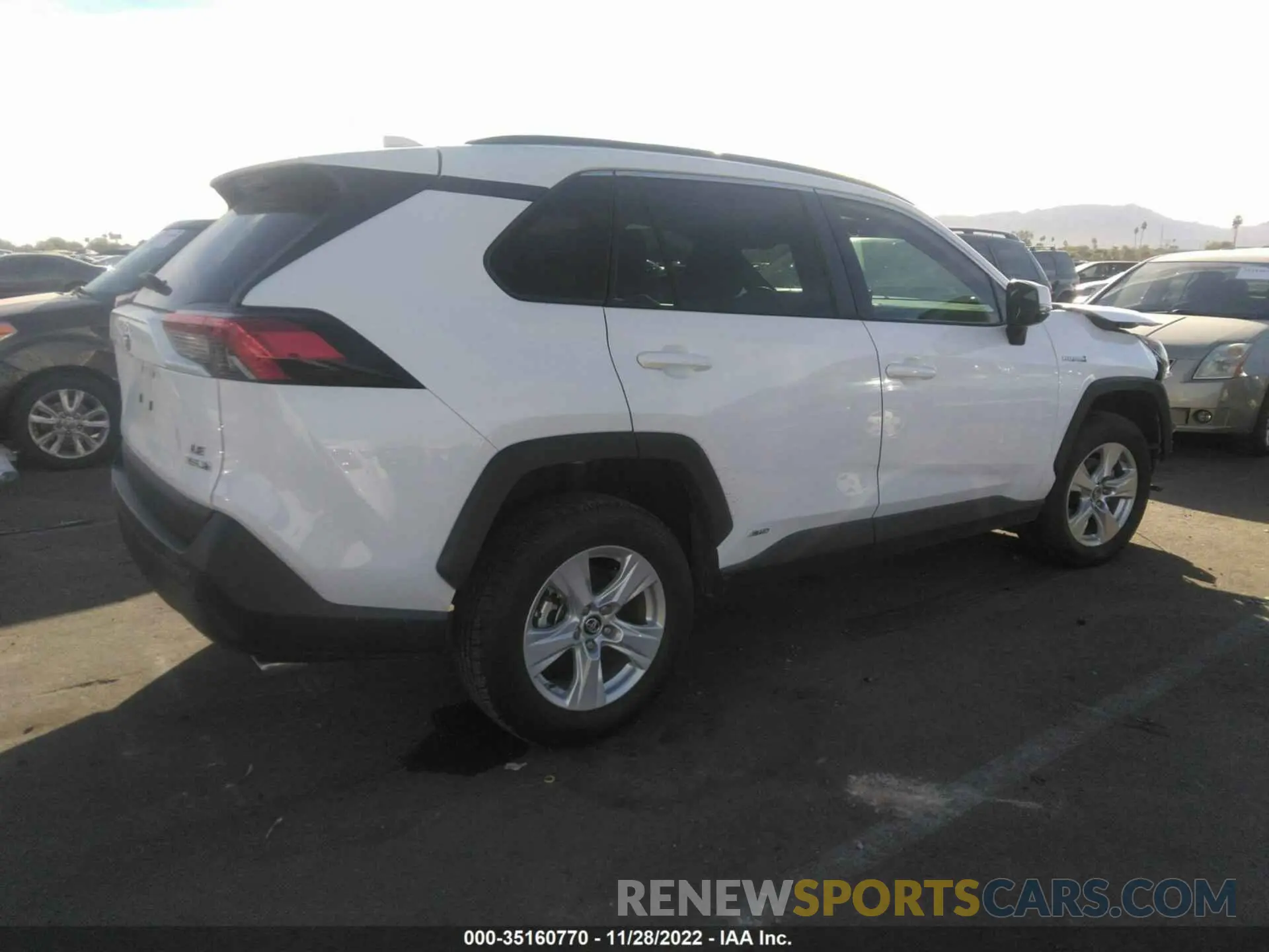 4 fotografías del automóvil dañado 2T3MWRFV9LW059930 TOYOTA RAV4 2020