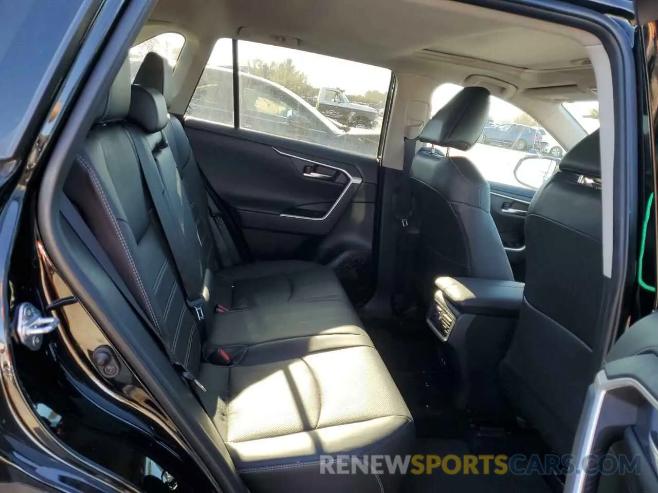 11 fotografías del automóvil dañado 2T3N1RFV4LW136836 TOYOTA RAV4 2020