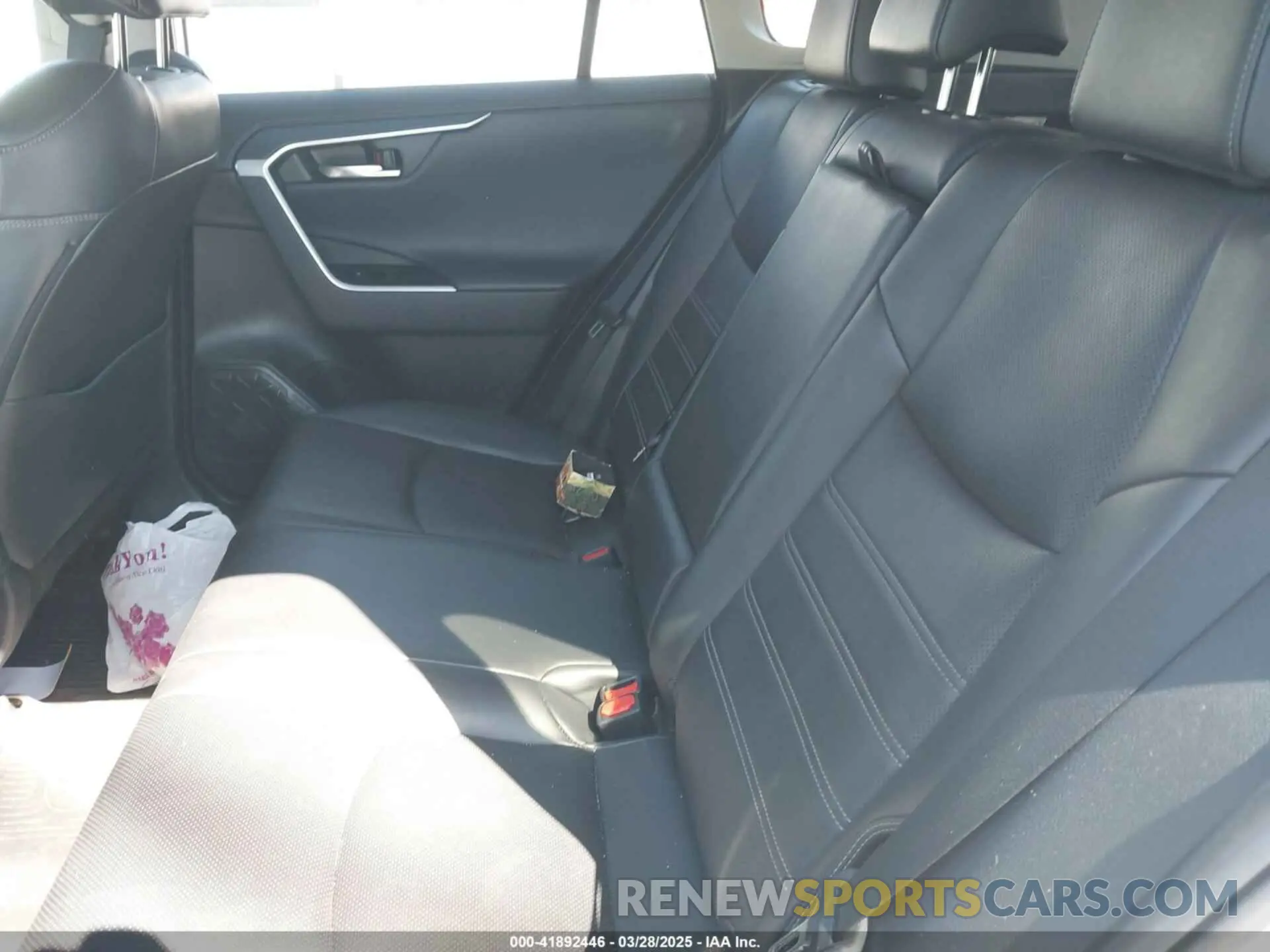 8 fotografías del automóvil dañado 2T3N1RFV6LW134540 TOYOTA RAV4 2020
