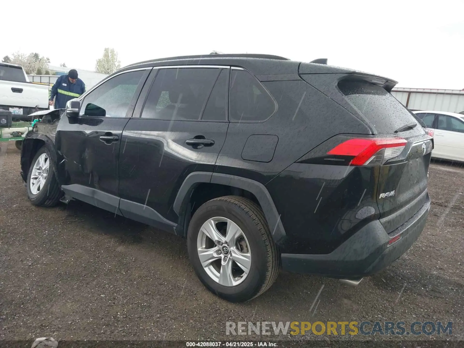 3 fotografías del automóvil dañado 2T3P1RFV0LC099939 TOYOTA RAV4 2020
