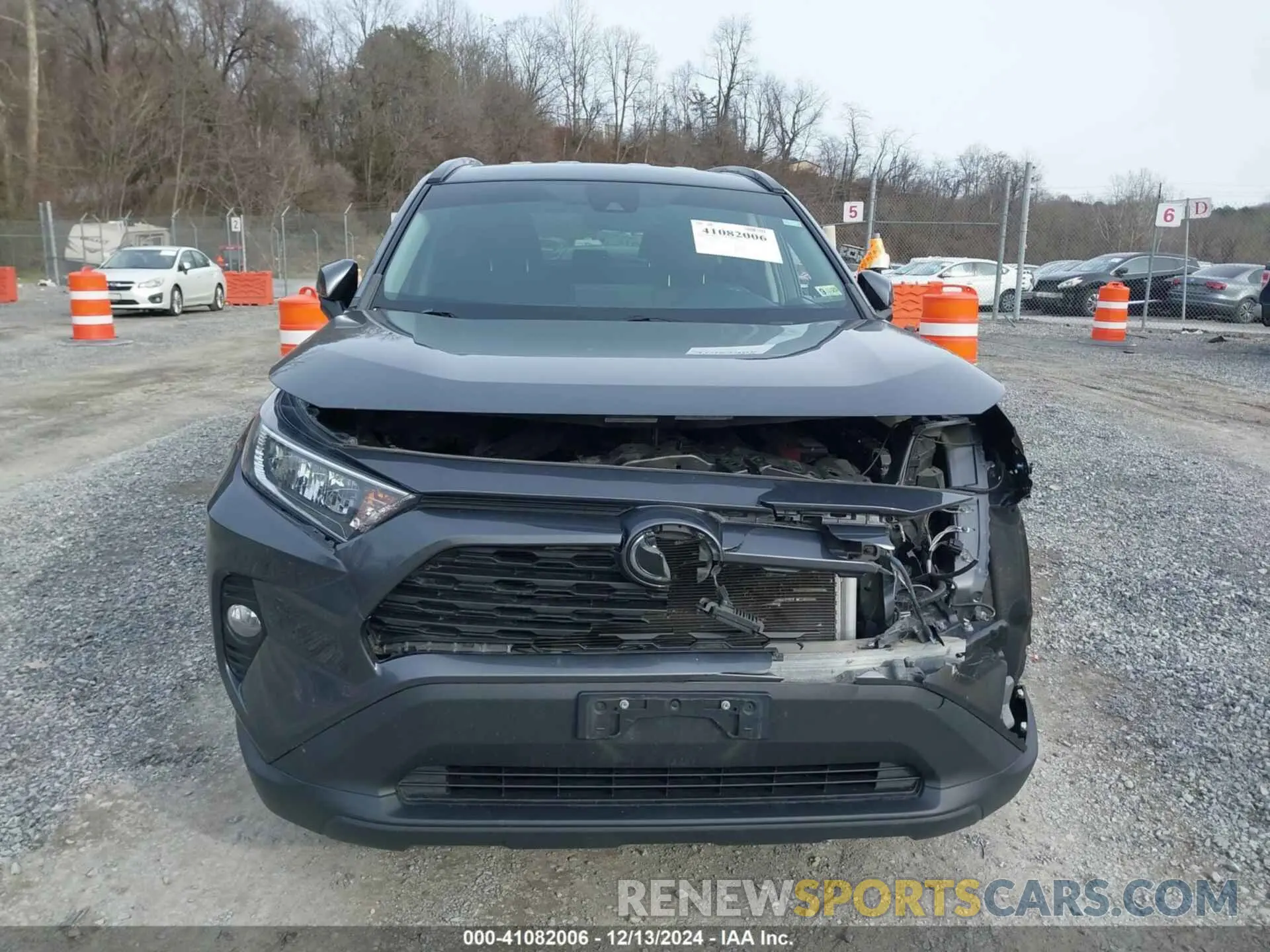 12 fotografías del automóvil dañado 2T3P1RFV0LC115105 TOYOTA RAV4 2020