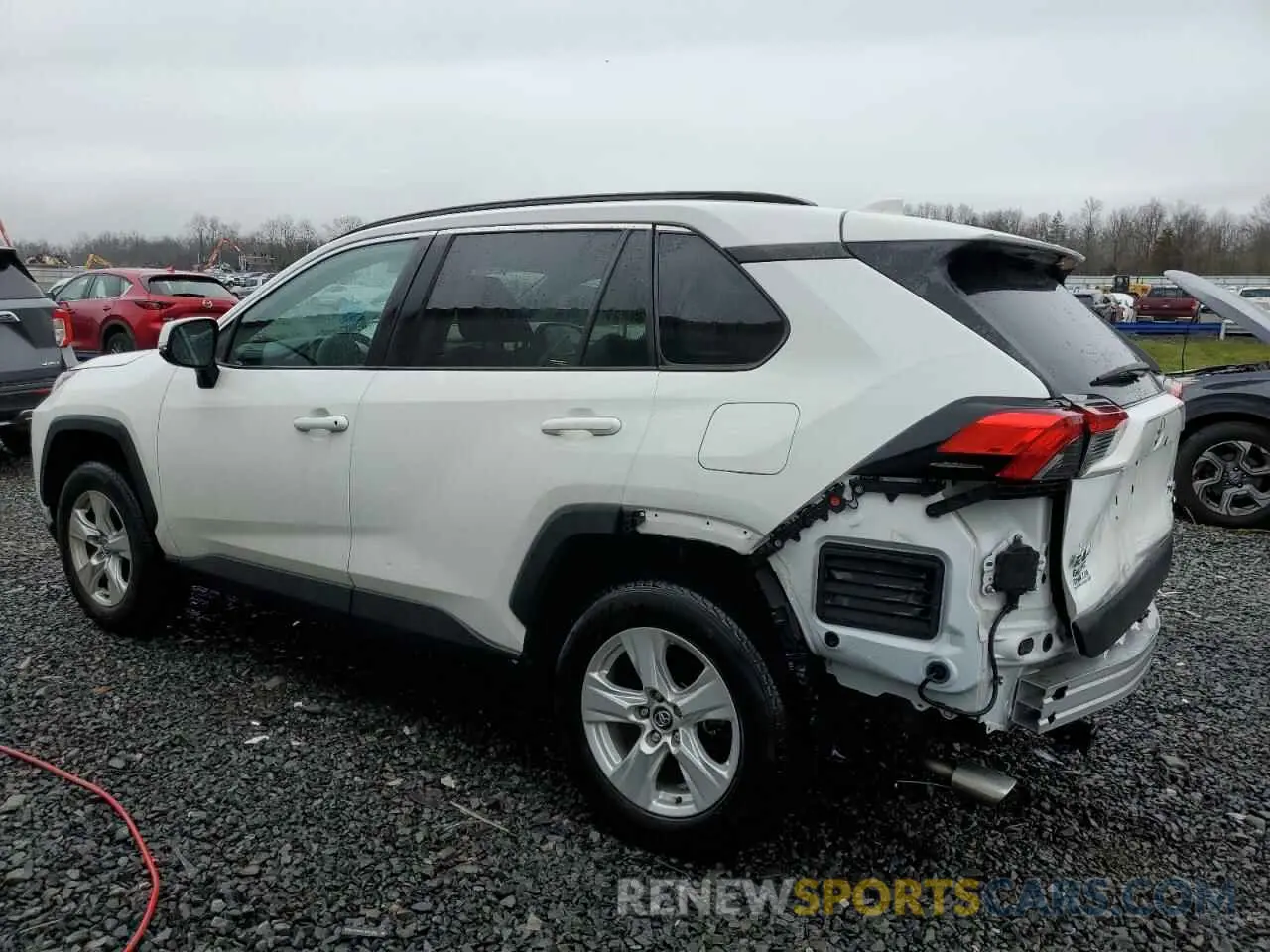 2 fotografías del automóvil dañado 2T3P1RFV1LW131974 TOYOTA RAV4 2020