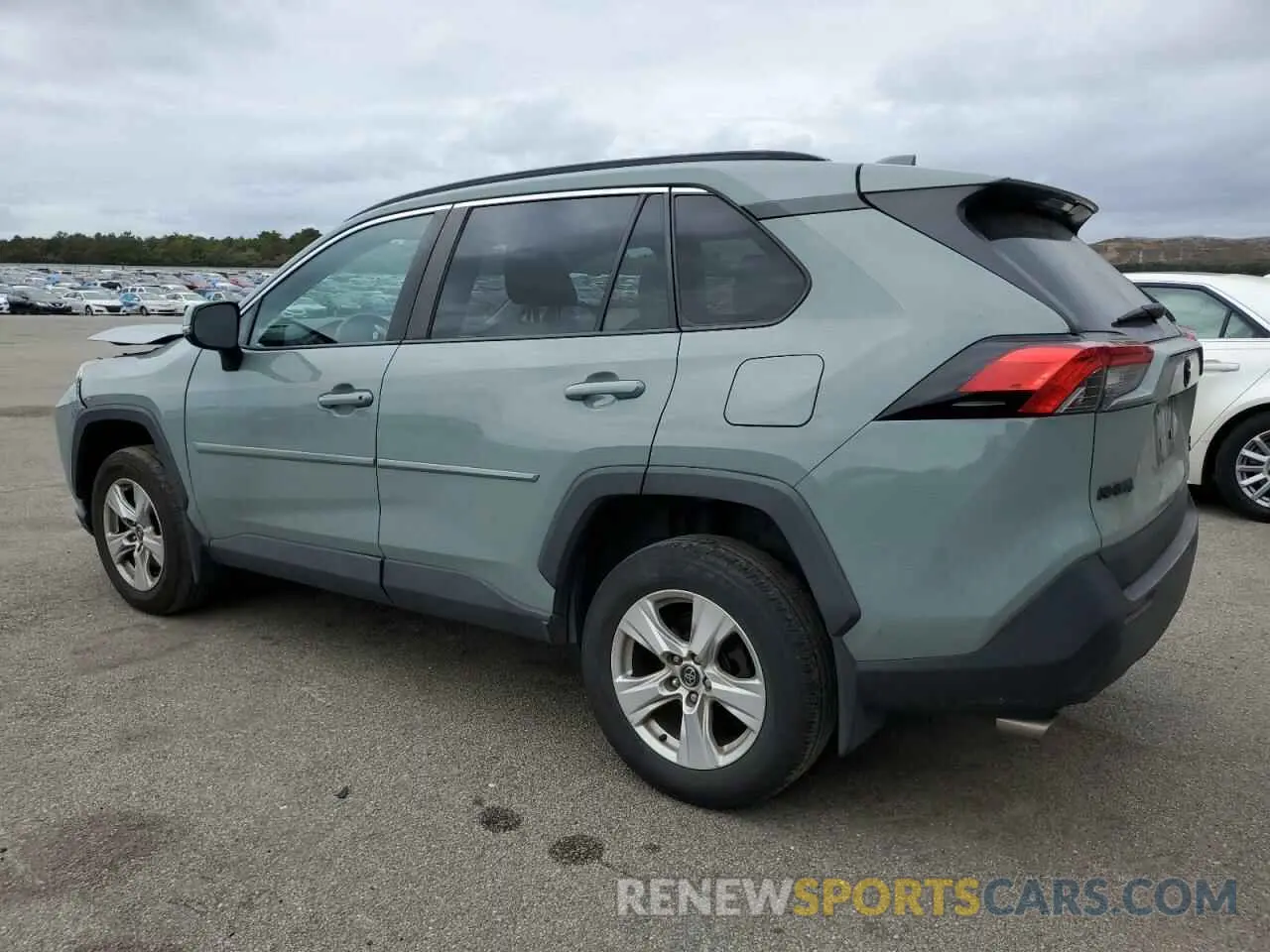 2 fotografías del automóvil dañado 2T3P1RFV2LW100815 TOYOTA RAV4 2020