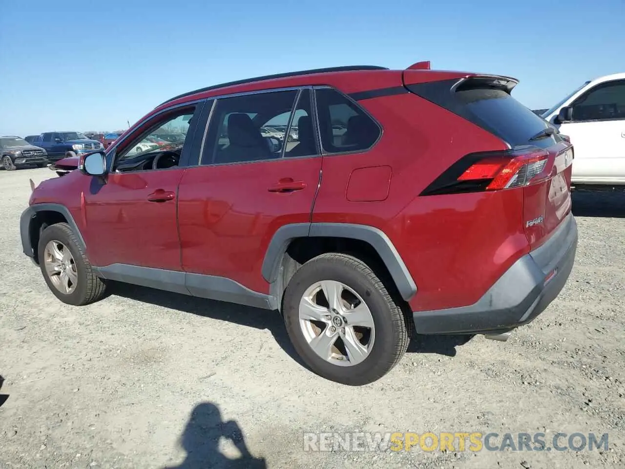 2 fotografías del automóvil dañado 2T3P1RFV2LW123463 TOYOTA RAV4 2020