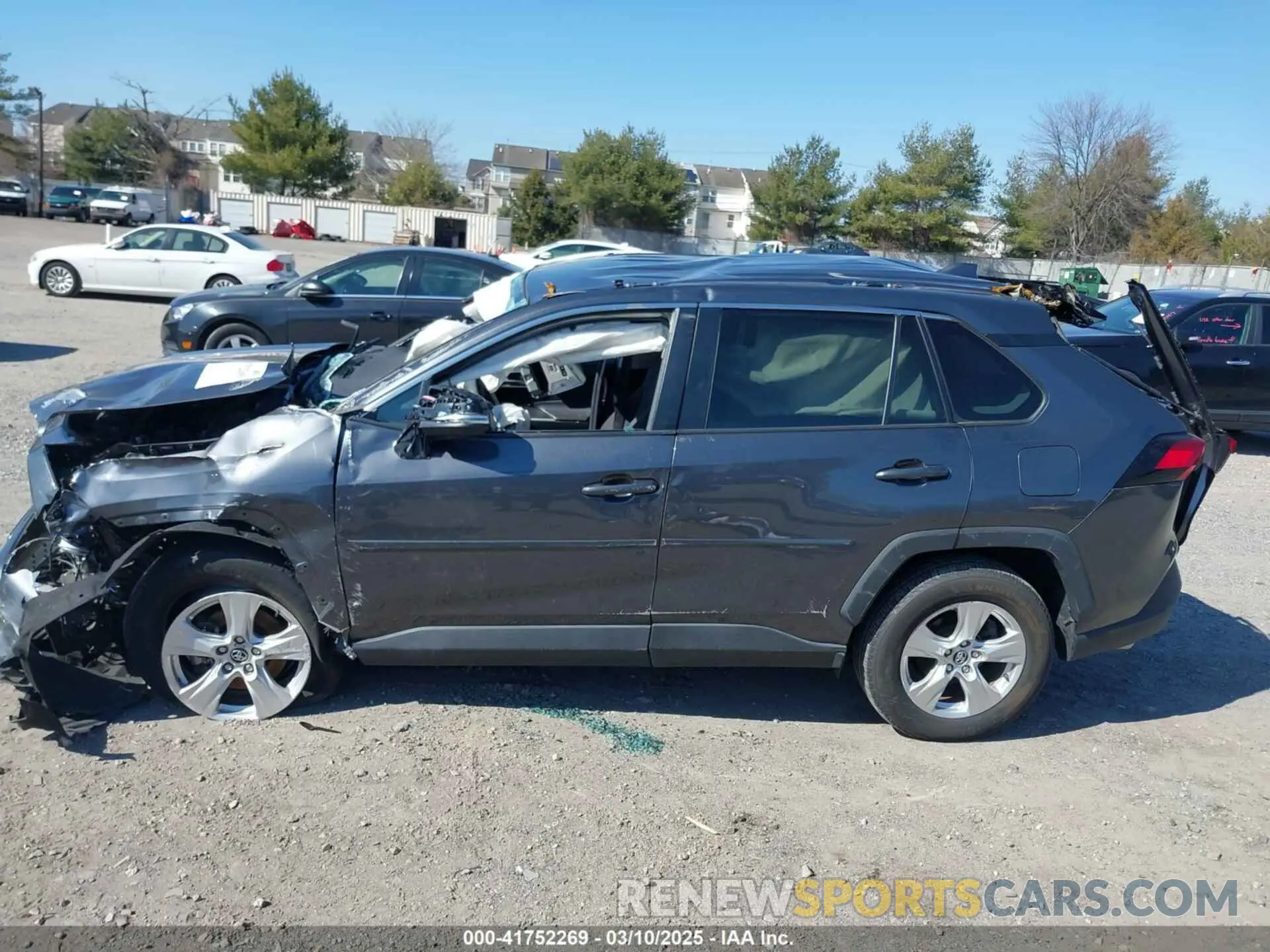 14 fotografías del automóvil dañado 2T3P1RFV4LC077779 TOYOTA RAV4 2020