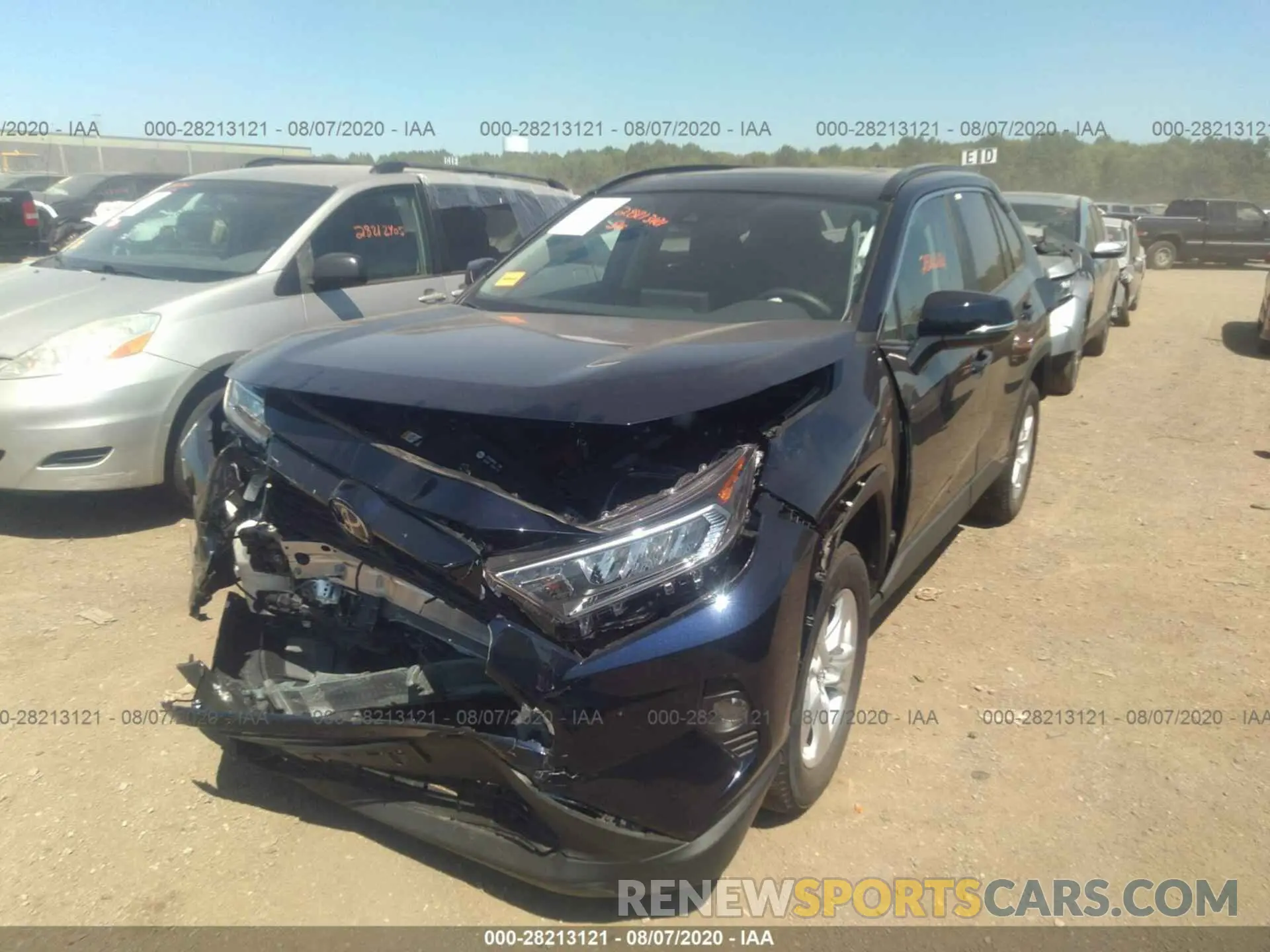 2 fotografías del automóvil dañado 2T3P1RFV4LC088748 TOYOTA RAV4 2020