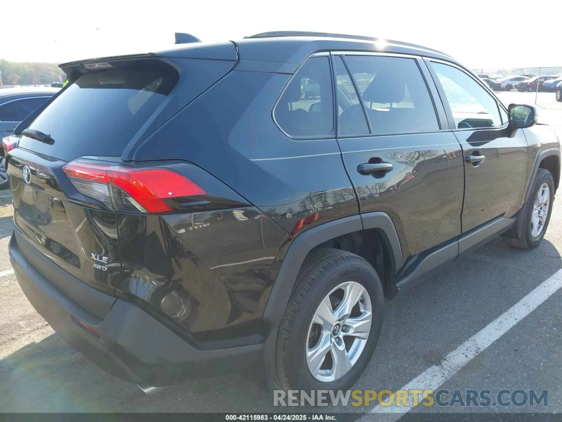 4 fotografías del automóvil dañado 2T3P1RFV5LW117270 TOYOTA RAV4 2020