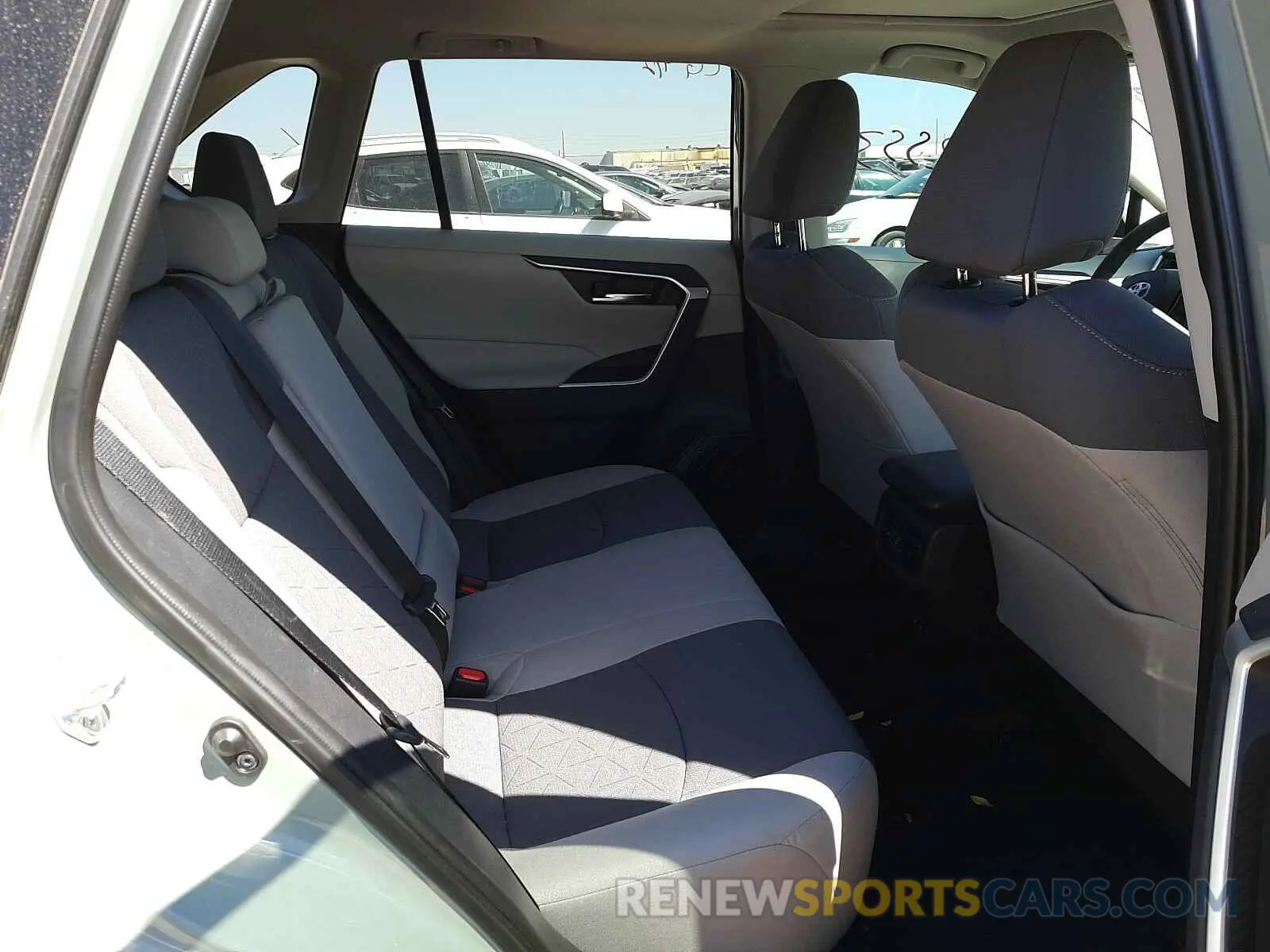 6 fotografías del automóvil dañado 2T3P1RFV6LC112645 TOYOTA RAV4 2020