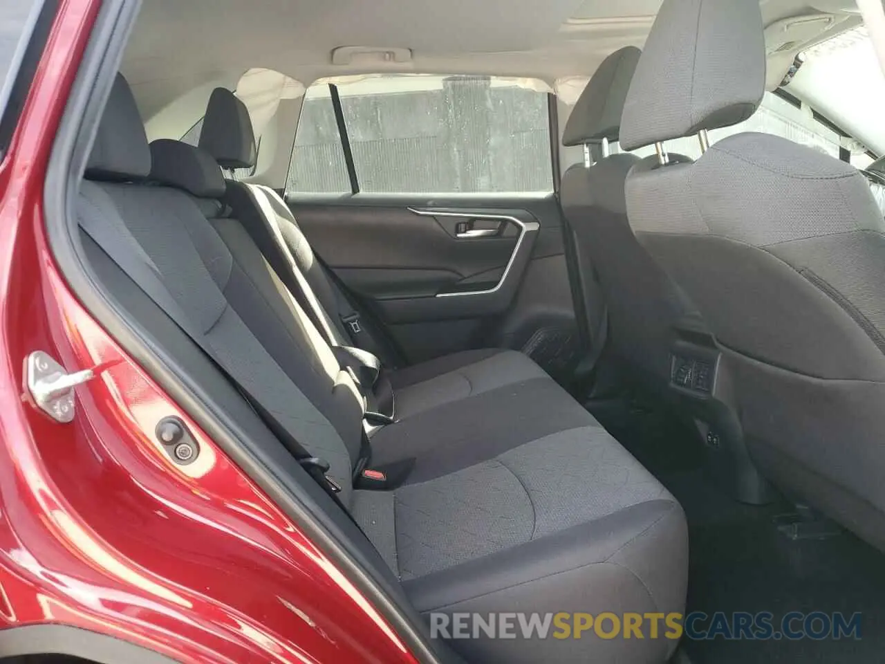 10 fotografías del automóvil dañado 2T3P1RFV6LC130031 TOYOTA RAV4 2020