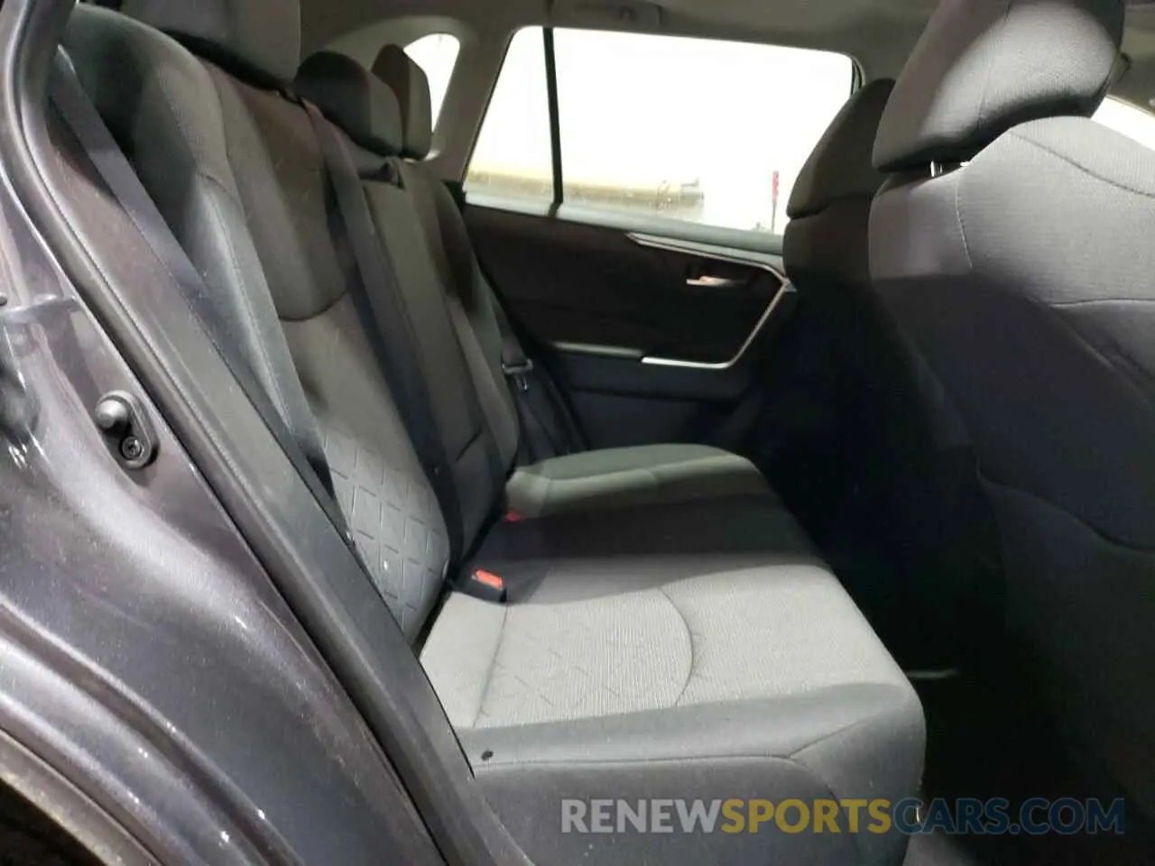 11 fotografías del automóvil dañado 2T3P1RFV6LW107234 TOYOTA RAV4 2020