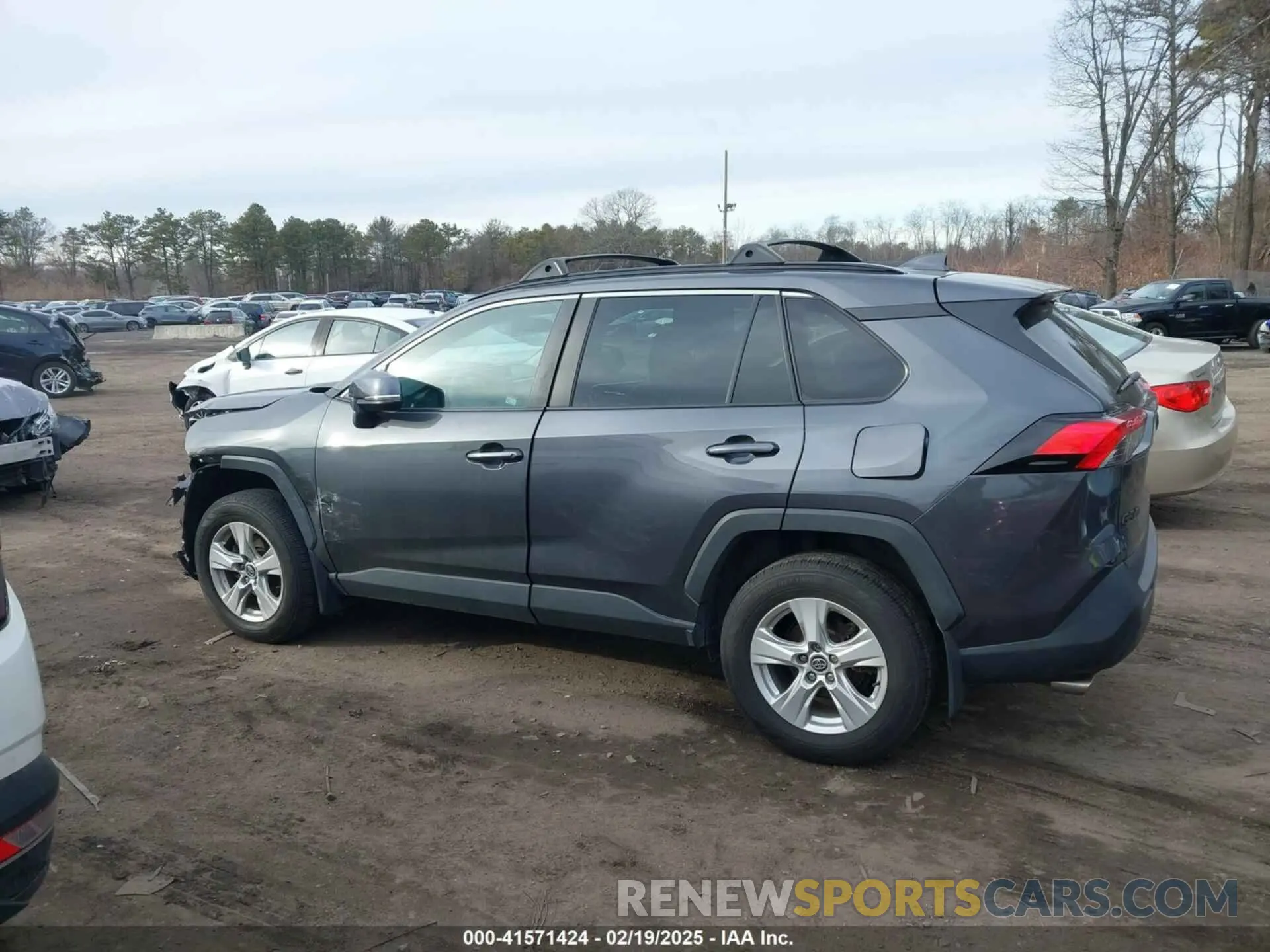 14 fotografías del automóvil dañado 2T3P1RFV7LW138329 TOYOTA RAV4 2020
