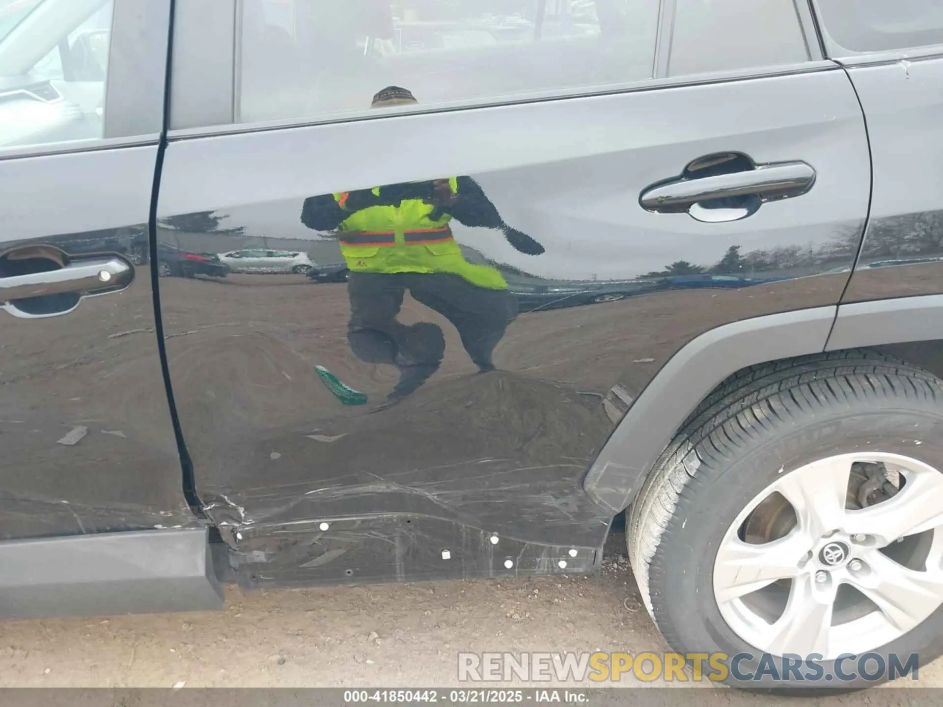 21 fotografías del automóvil dañado 2T3P1RFV8LC061598 TOYOTA RAV4 2020