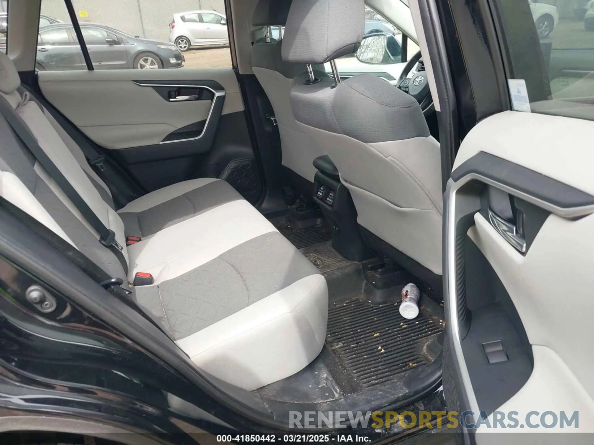 8 fotografías del automóvil dañado 2T3P1RFV8LC061598 TOYOTA RAV4 2020