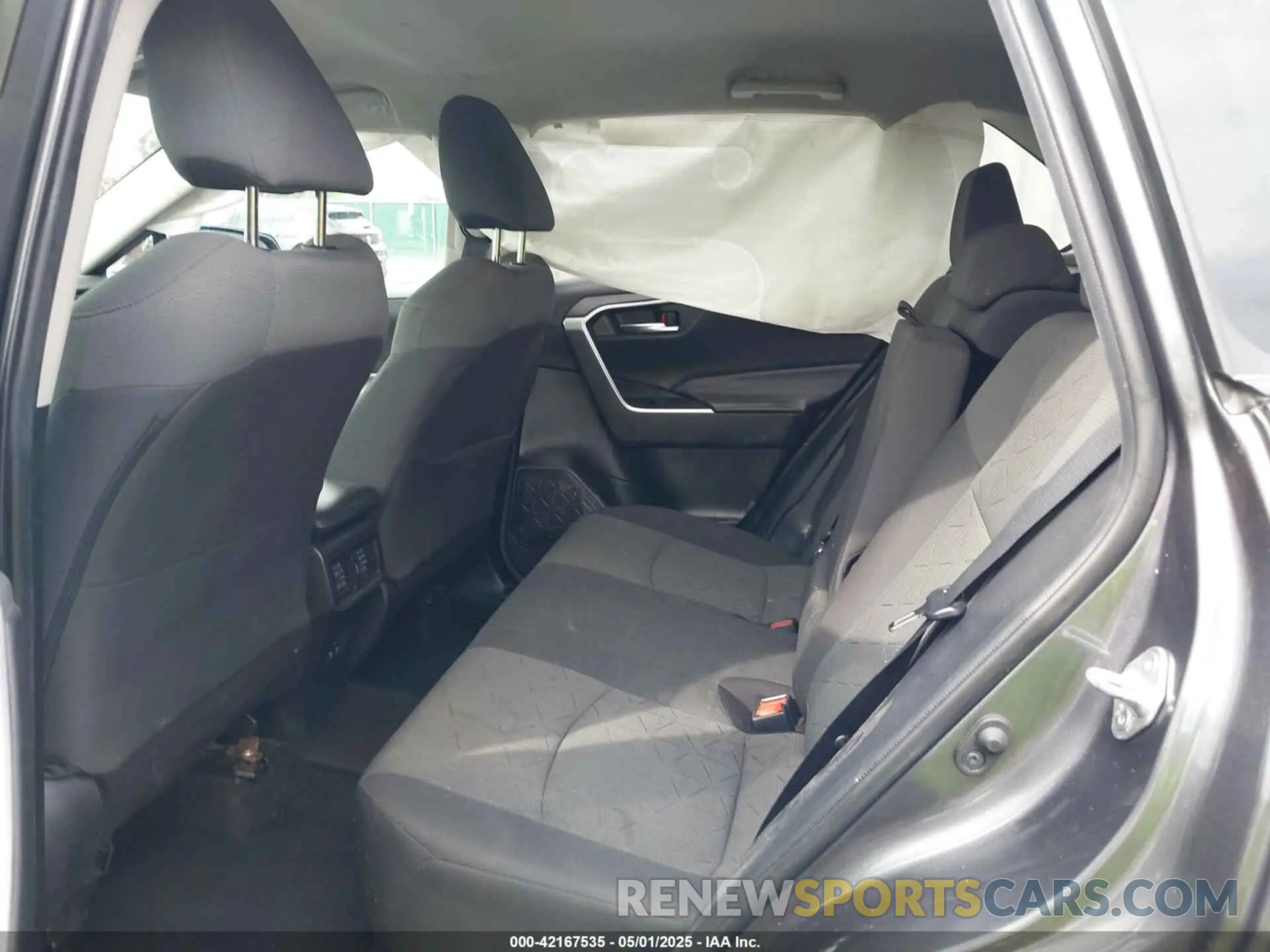 8 fotografías del automóvil dañado 2T3P1RFV8LC090423 TOYOTA RAV4 2020
