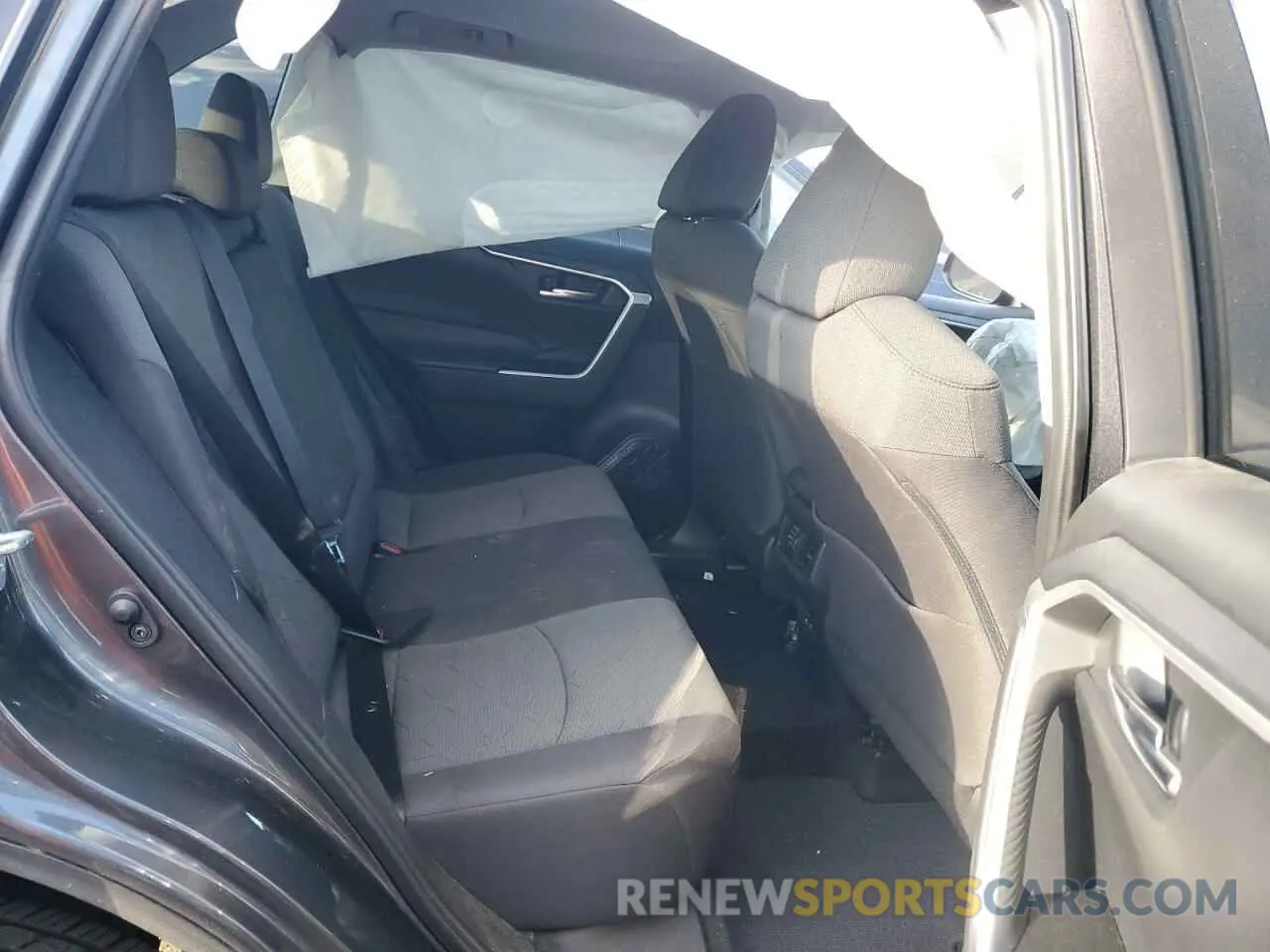 11 fotografías del automóvil dañado 2T3P1RFV8LC106040 TOYOTA RAV4 2020