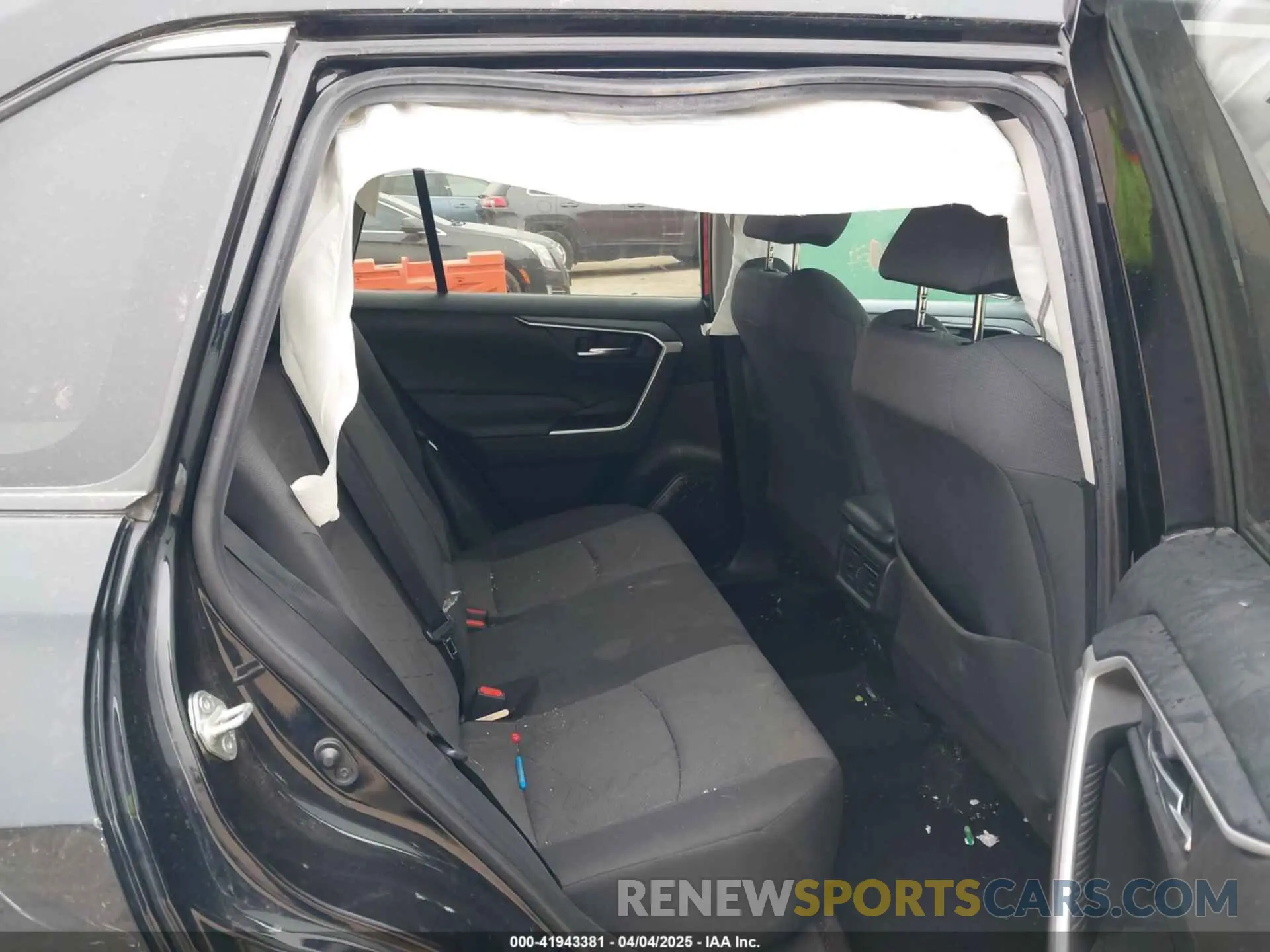 8 fotografías del automóvil dañado 2T3P1RFV8LC117667 TOYOTA RAV4 2020