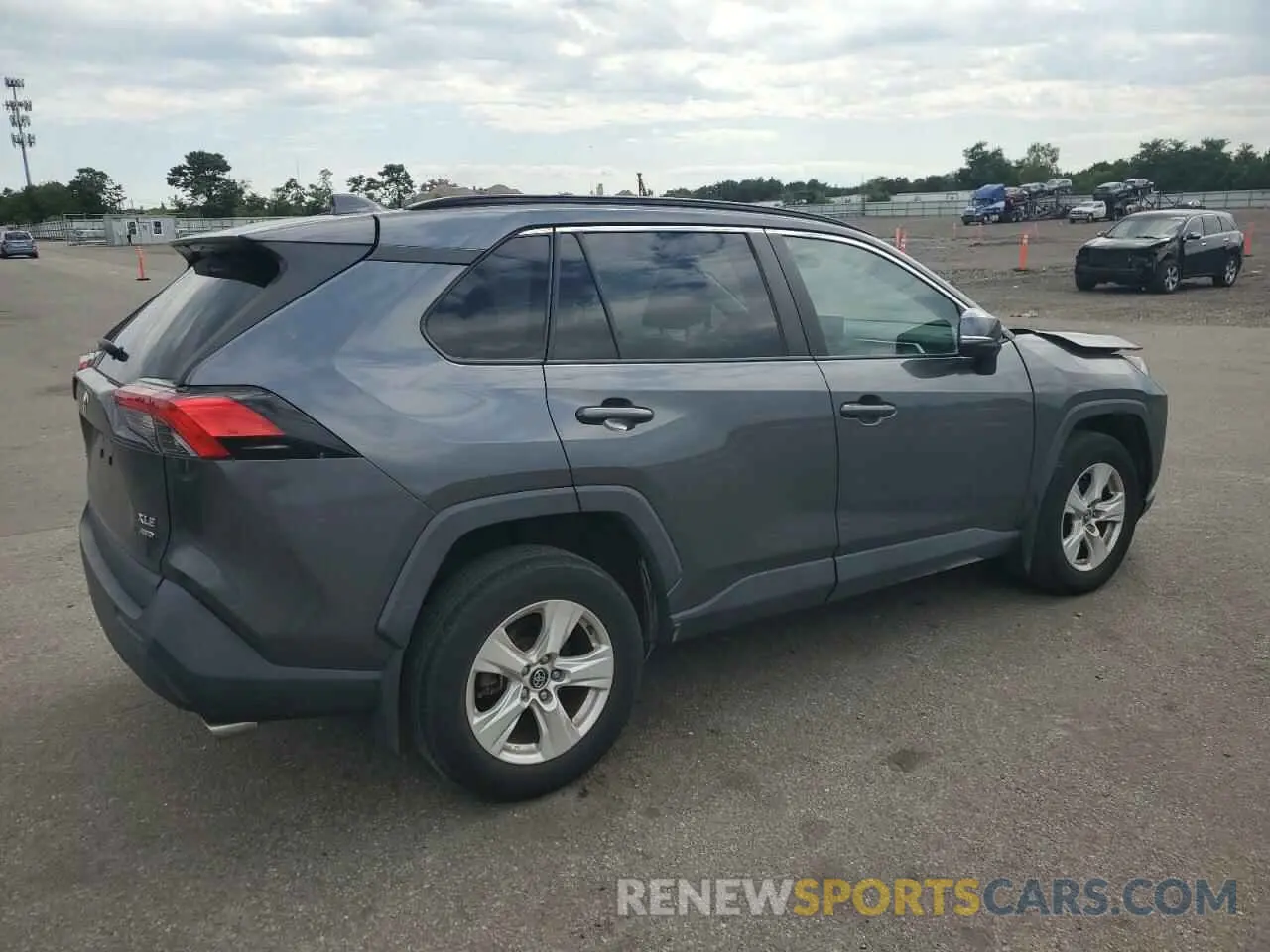 3 fotografías del automóvil dañado 2T3P1RFV8LC136333 TOYOTA RAV4 2020