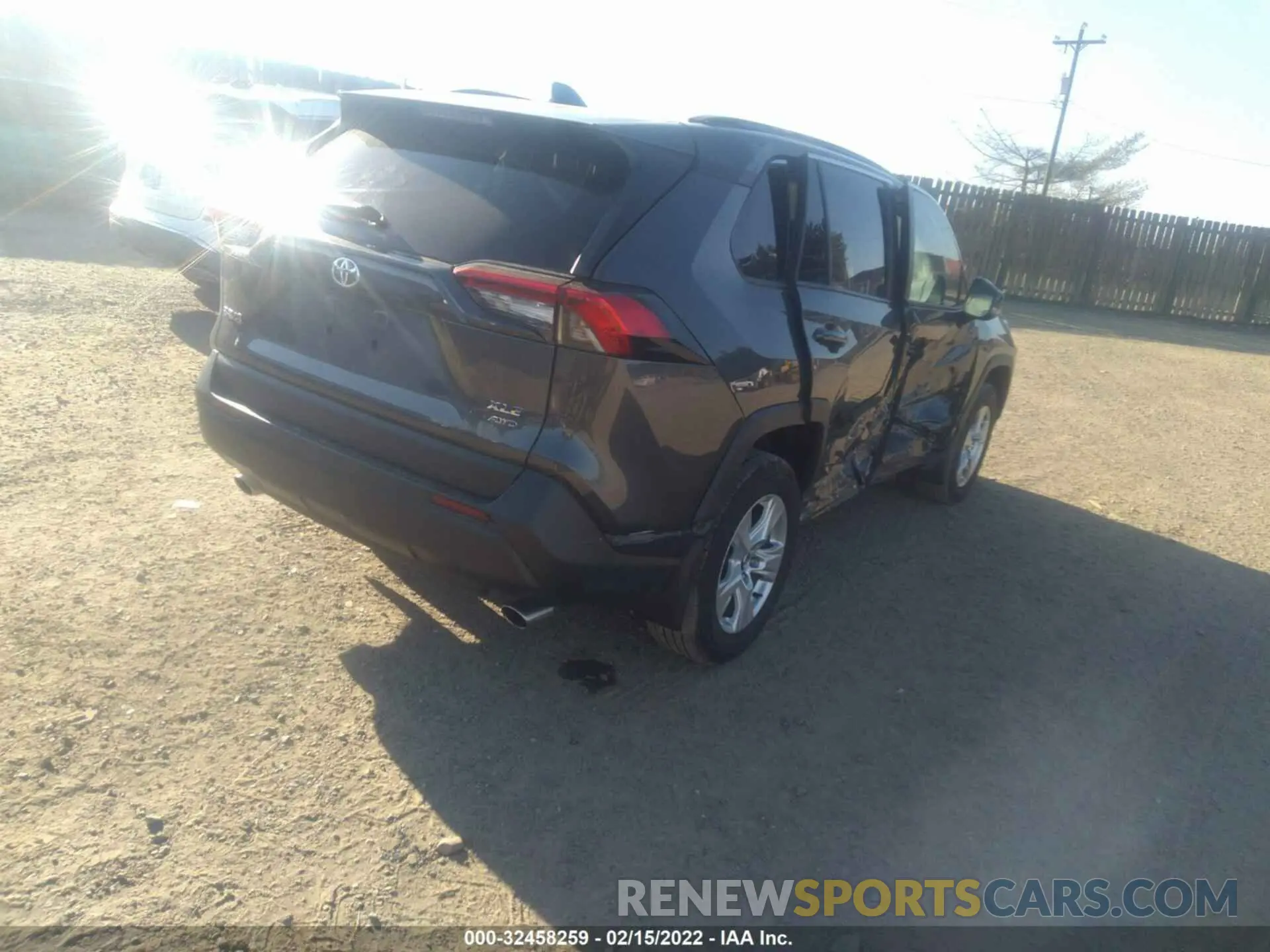 4 fotografías del automóvil dañado 2T3P1RFV8LW084460 TOYOTA RAV4 2020
