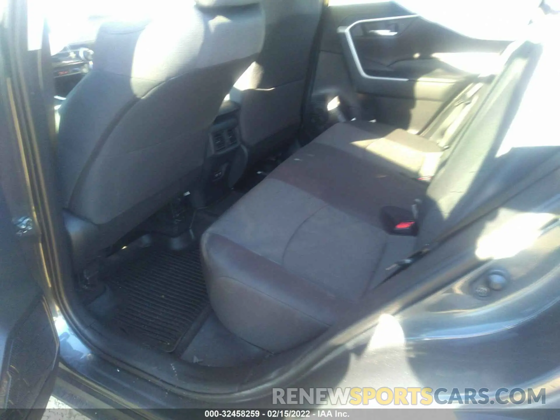8 fotografías del automóvil dañado 2T3P1RFV8LW084460 TOYOTA RAV4 2020