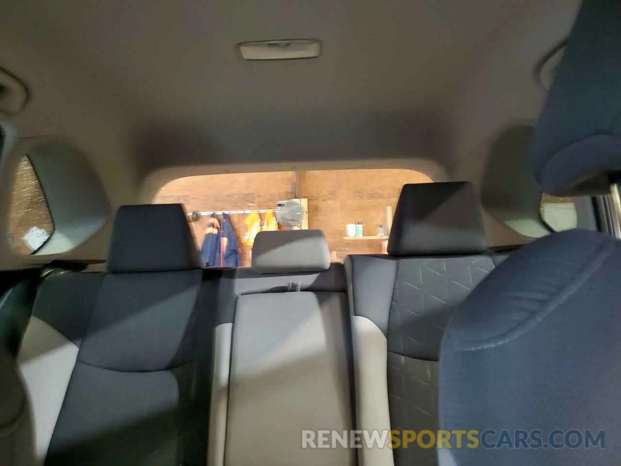 10 fotografías del automóvil dañado 2T3P1RFV8LW121992 TOYOTA RAV4 2020