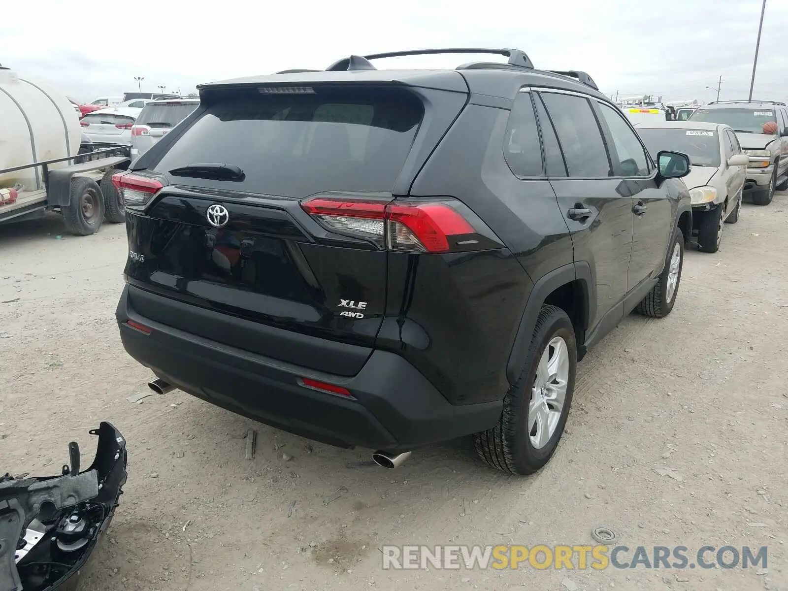 4 fotografías del automóvil dañado 2T3P1RFV9LC112414 TOYOTA RAV4 2020