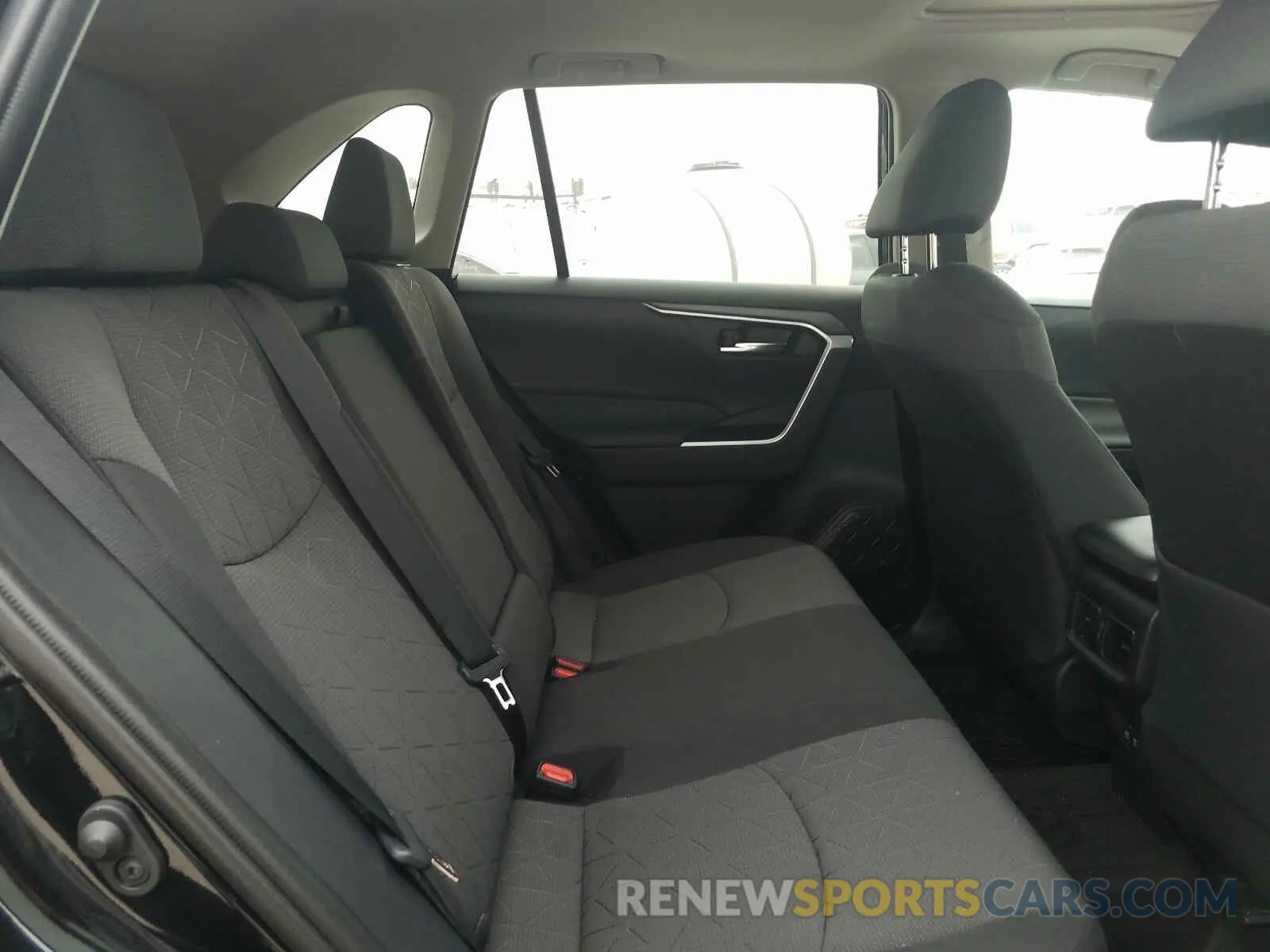 6 fotografías del automóvil dañado 2T3P1RFV9LC112414 TOYOTA RAV4 2020
