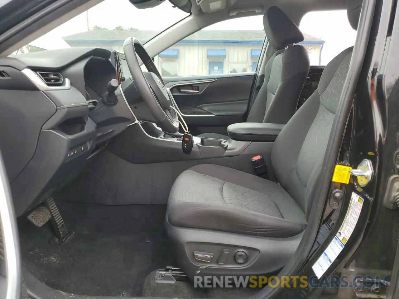 7 fotografías del automóvil dañado 2T3P1RFV9LW113044 TOYOTA RAV4 2020