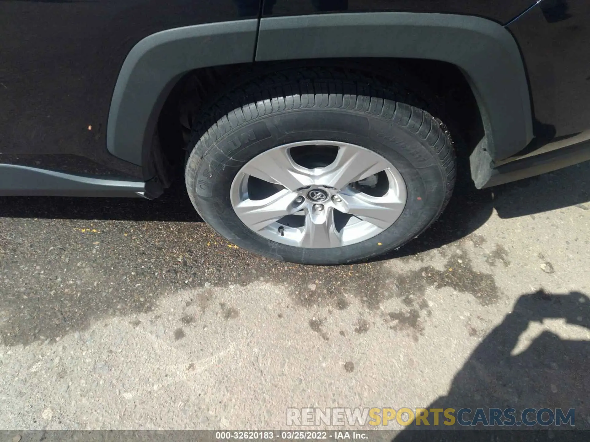 14 fotografías del automóvil dañado 2T3P1RFVXLC079066 TOYOTA RAV4 2020