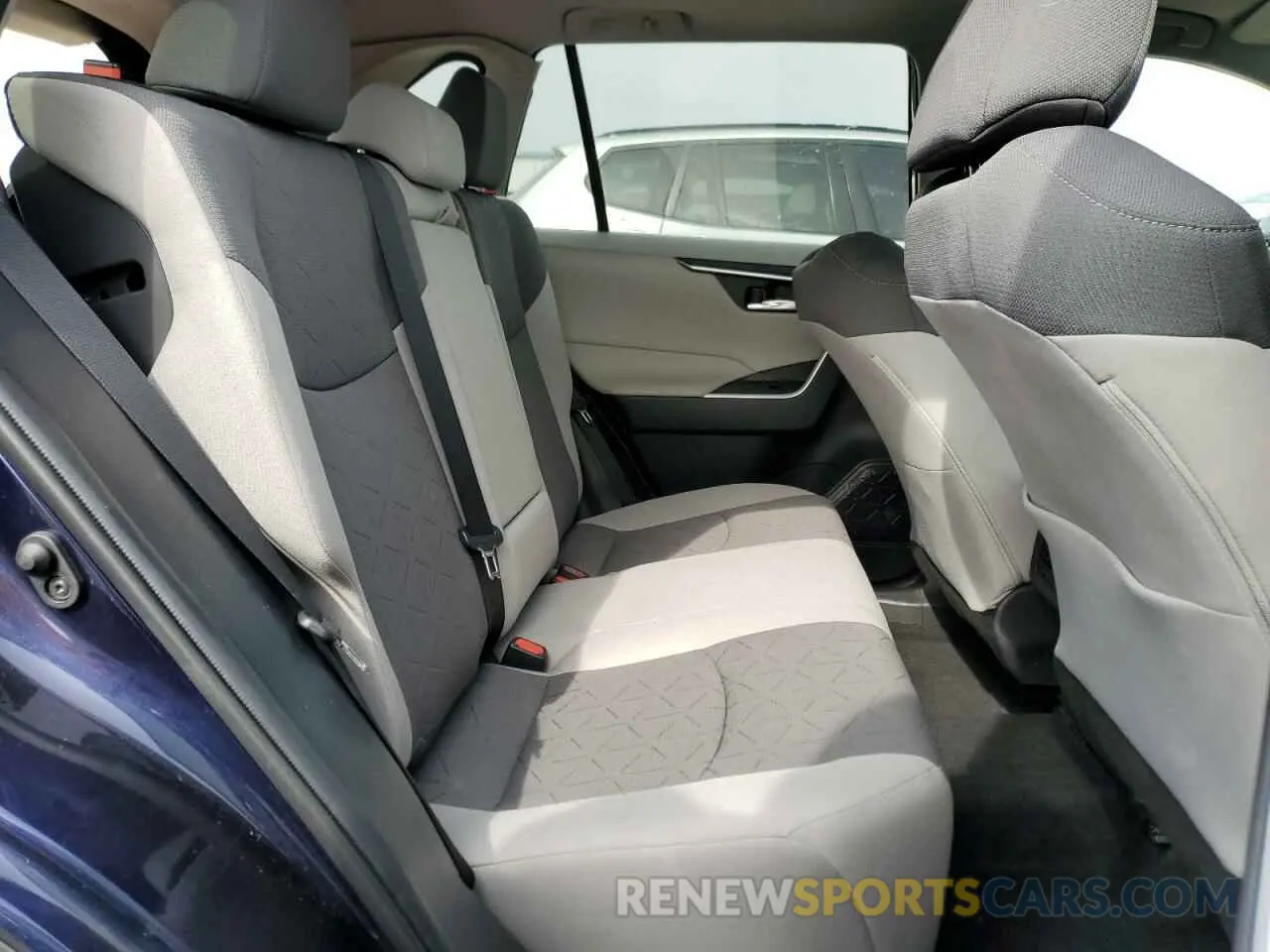 11 fotografías del automóvil dañado 2T3P1RFVXLC132929 TOYOTA RAV4 2020