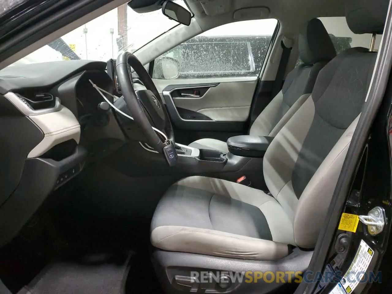 7 fotografías del automóvil dañado 2T3P1RFVXLW132122 TOYOTA RAV4 2020