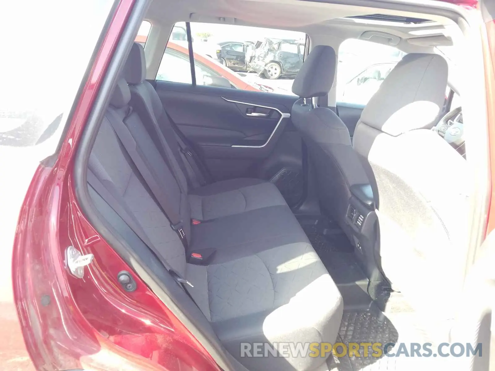 6 fotografías del automóvil dañado 2T3R1RFV0LC071020 TOYOTA RAV4 2020