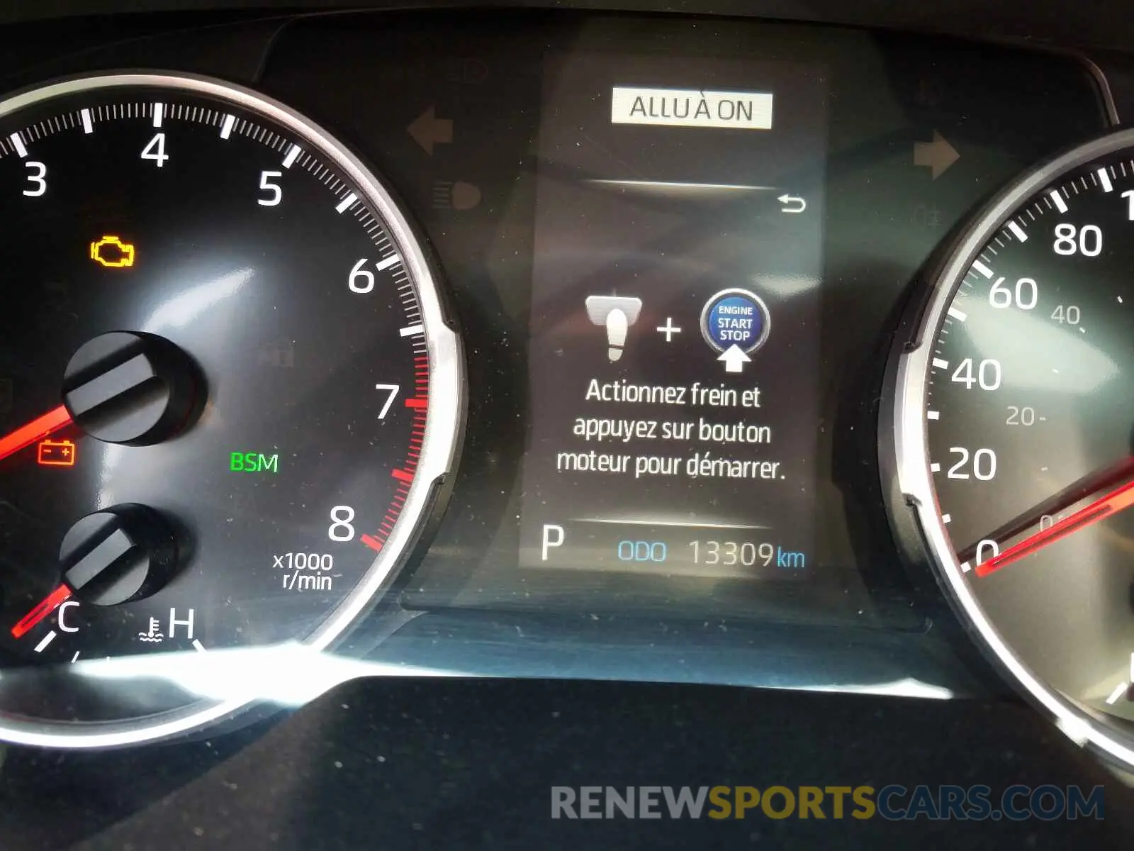 8 fotografías del automóvil dañado 2T3R1RFV0LC071020 TOYOTA RAV4 2020
