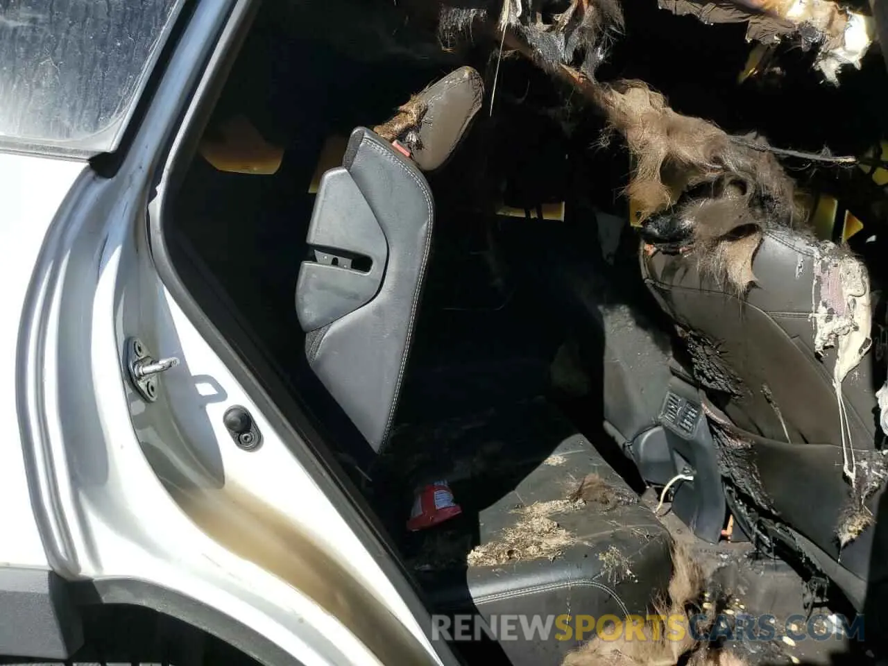11 fotografías del automóvil dañado 2T3R1RFV3LC078334 TOYOTA RAV4 2020