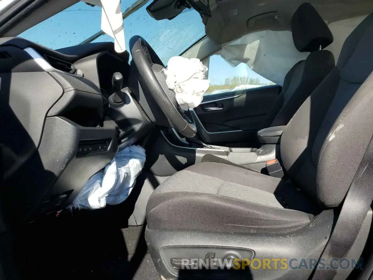7 fotografías del automóvil dañado 2T3R1RFV5LC063608 TOYOTA RAV4 2020